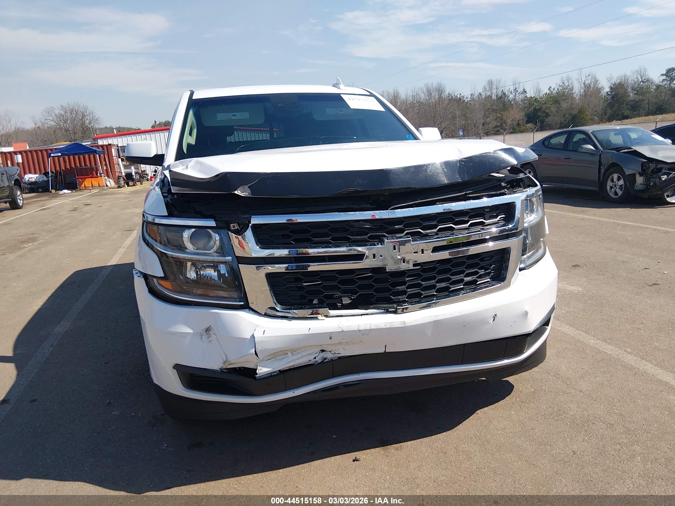 CHEVROLET TAHOE image 6