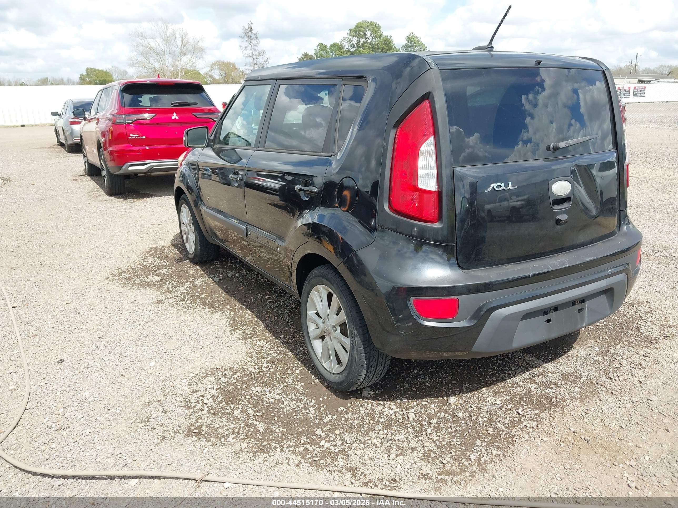 KIA SOUL image 3