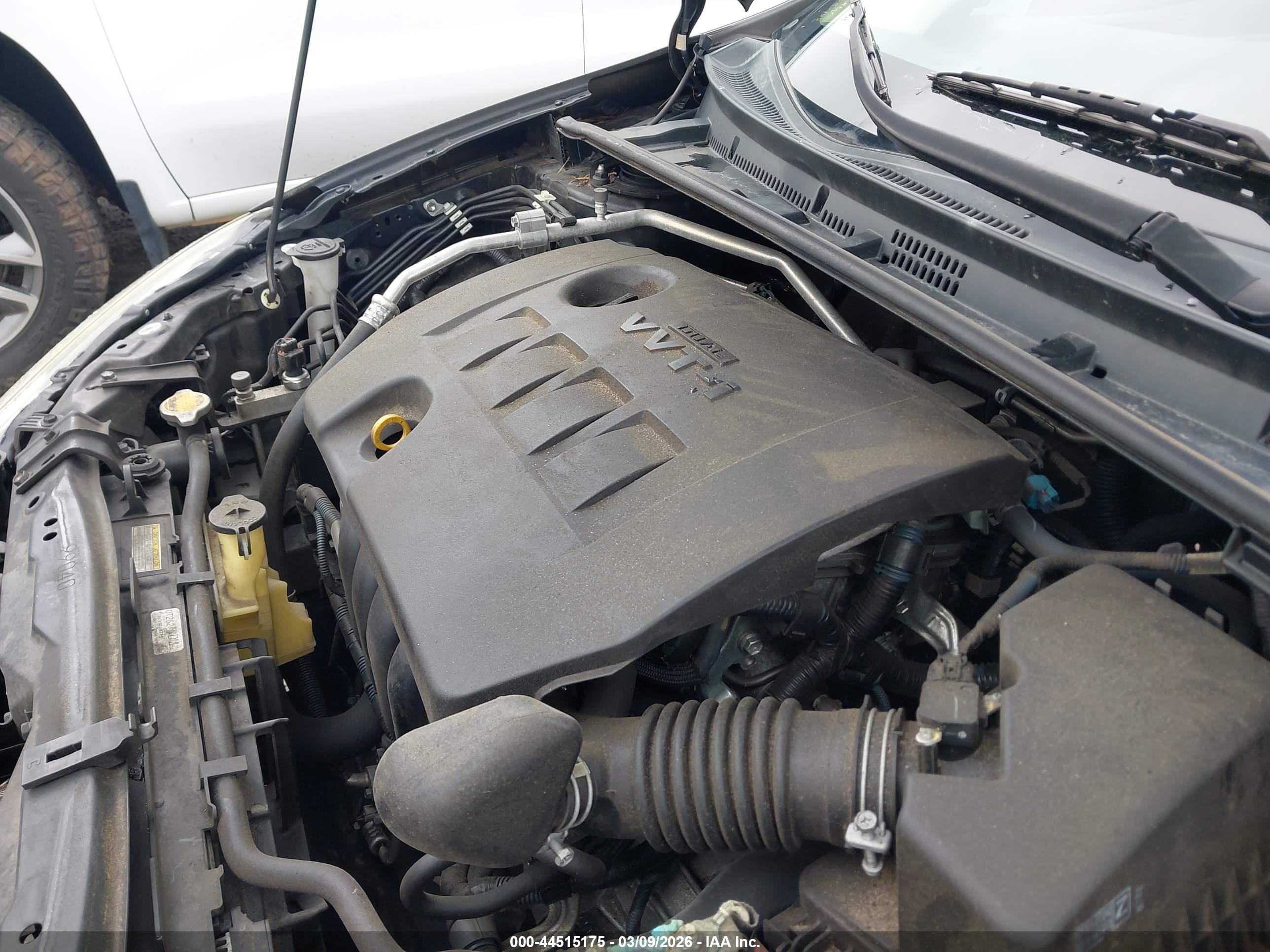 TOYOTA COROLLA image 10