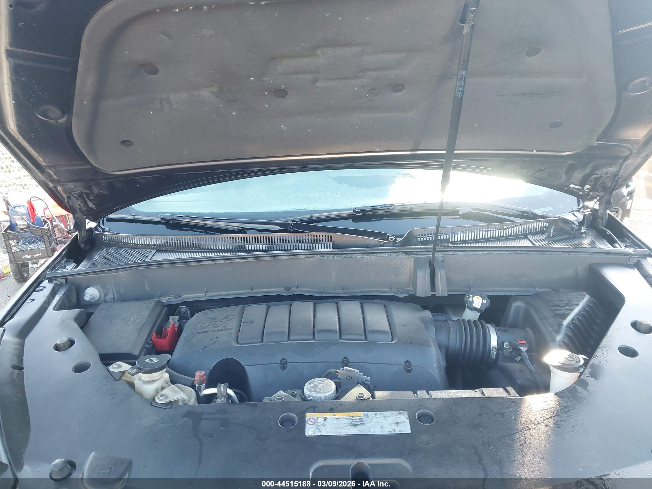 CHEVROLET TRAVERSE image 10