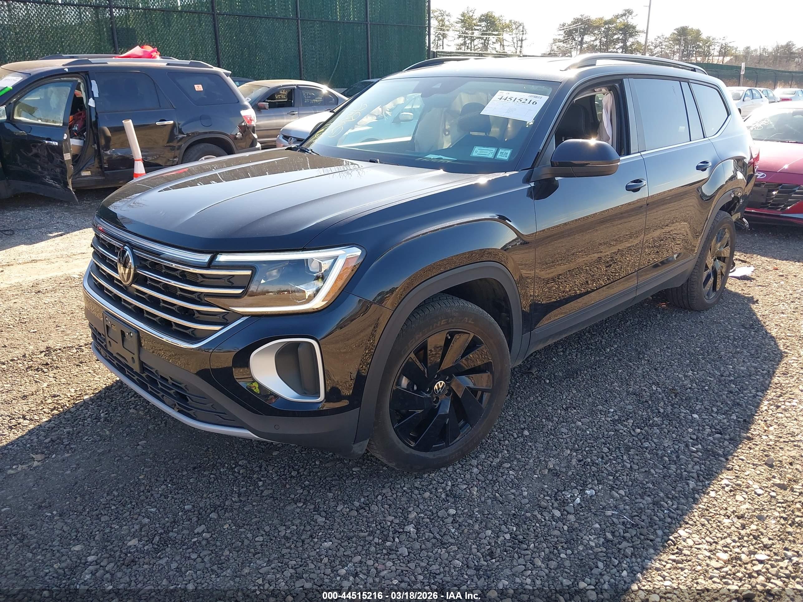 VOLKSWAGEN ATLAS image 2