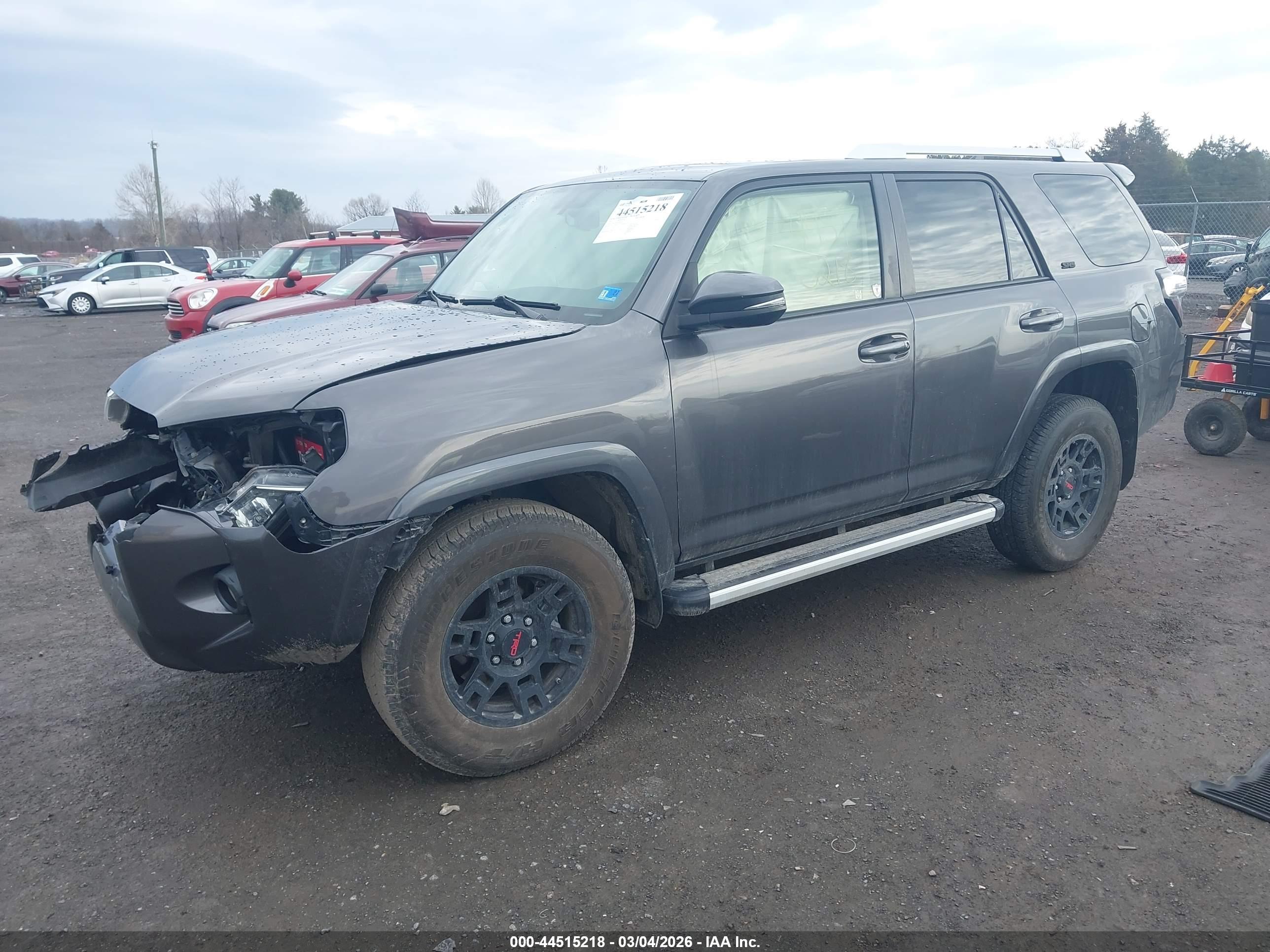 TOYOTA 4RUNNER image 2