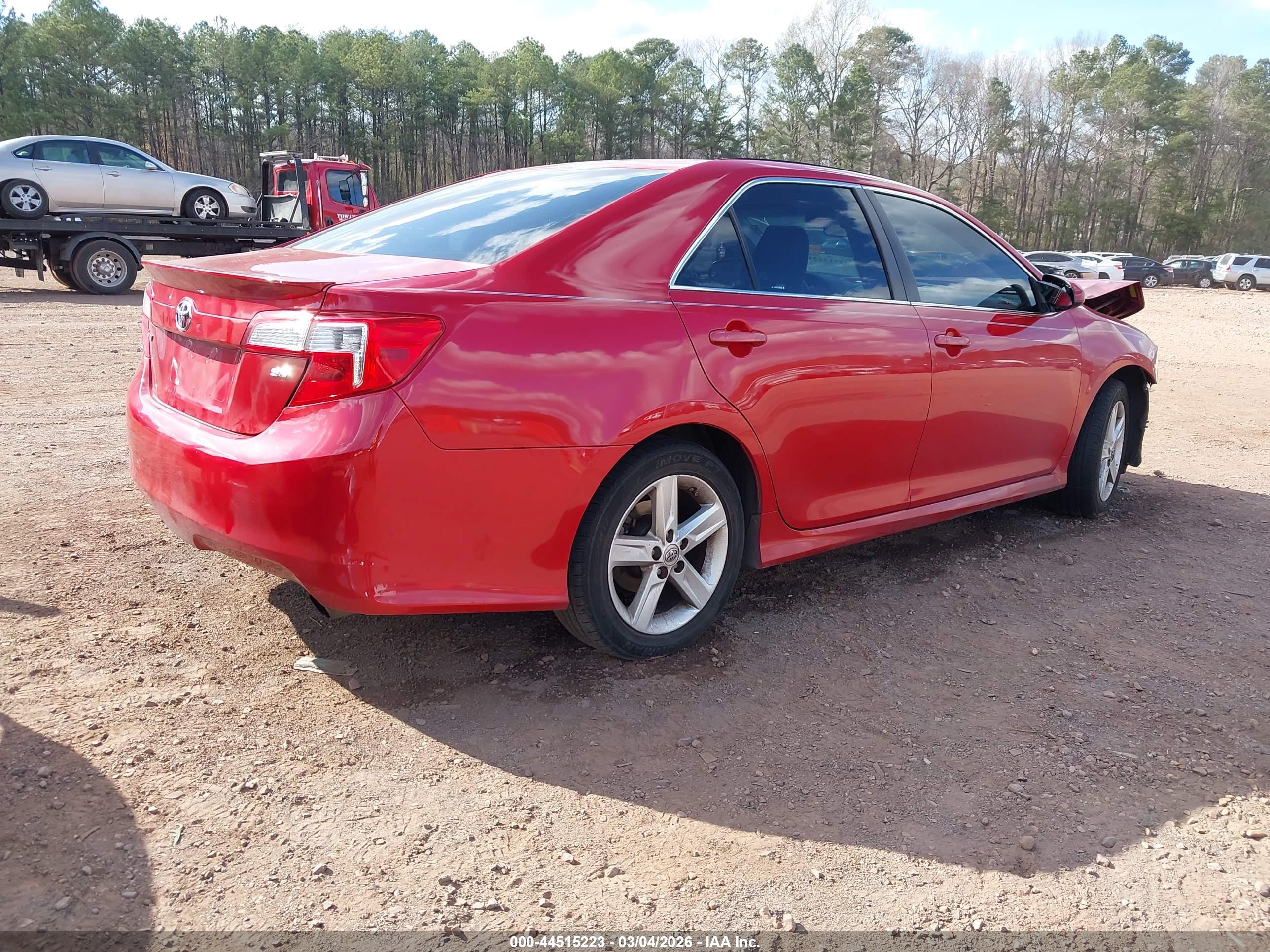 TOYOTA CAMRY image 4