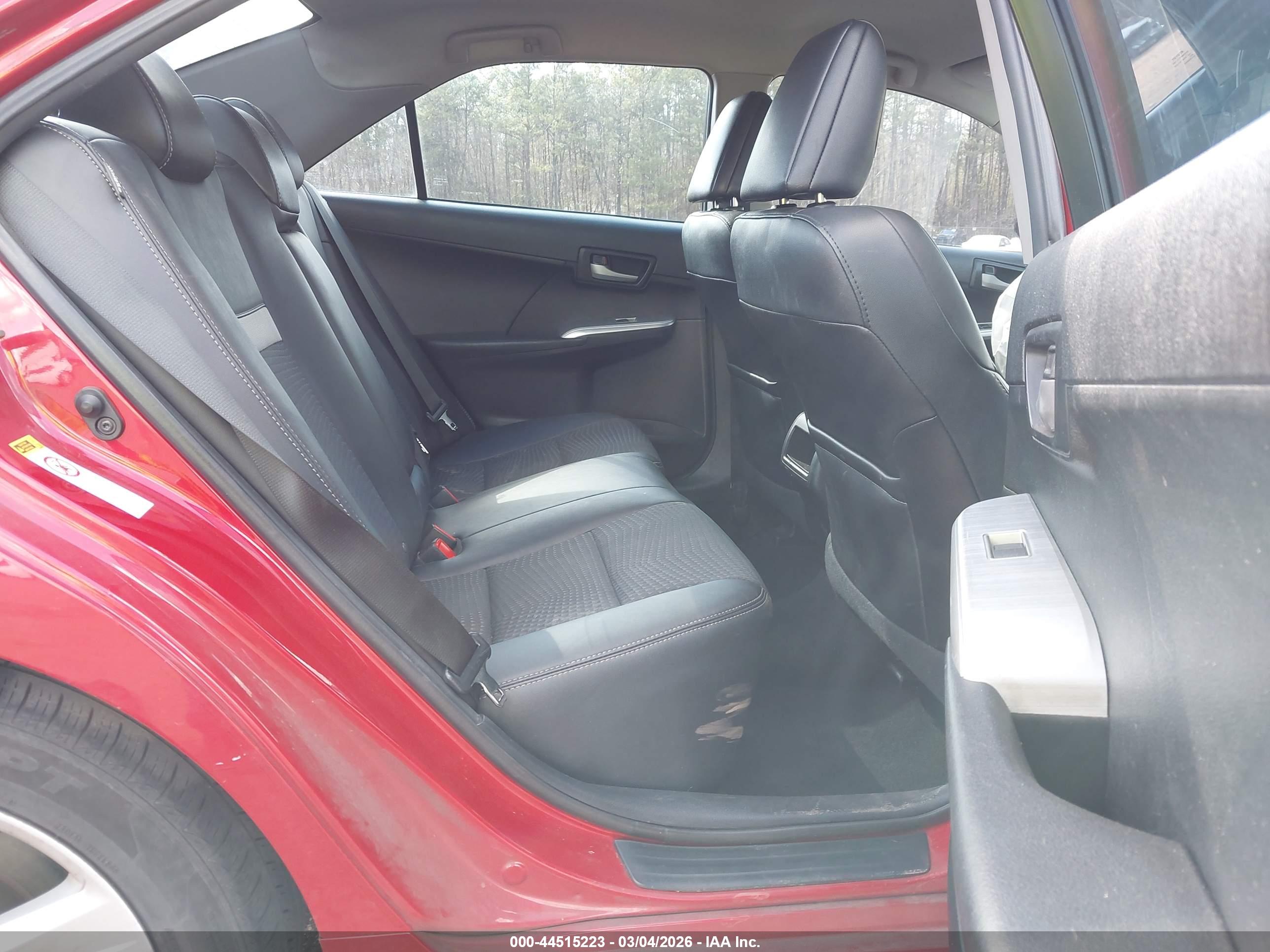 TOYOTA CAMRY image 8