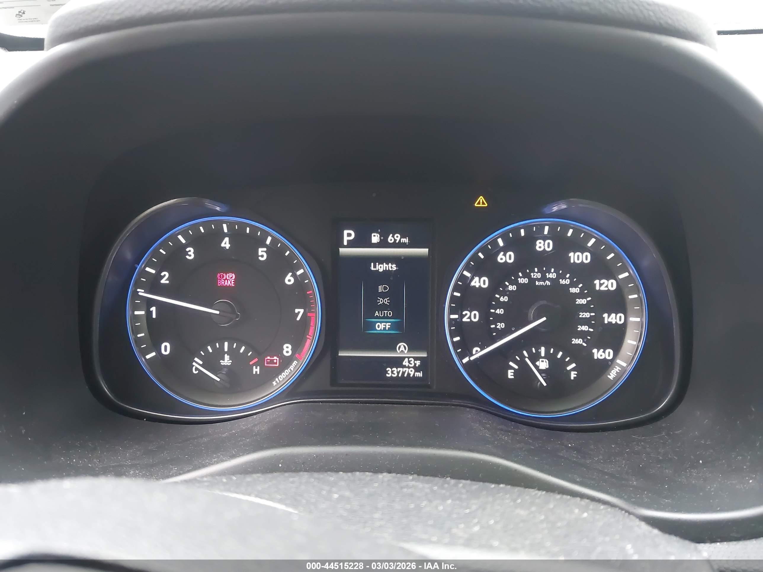 HYUNDAI KONA image 7