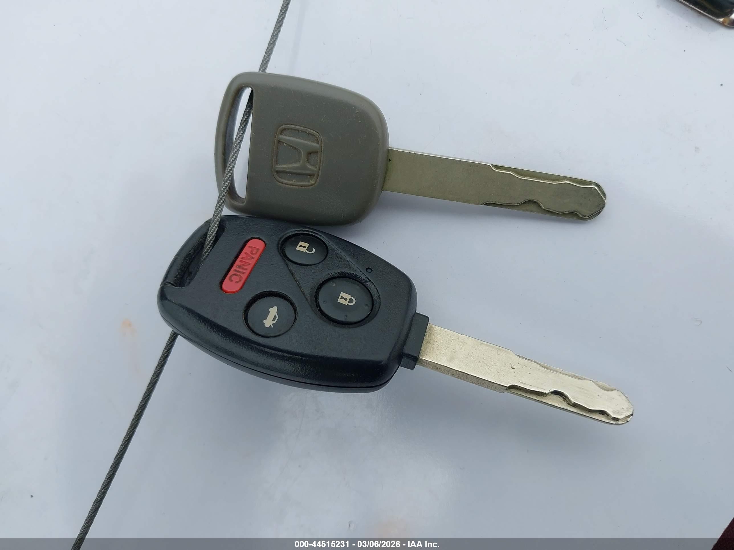 HONDA ACCORD image 11