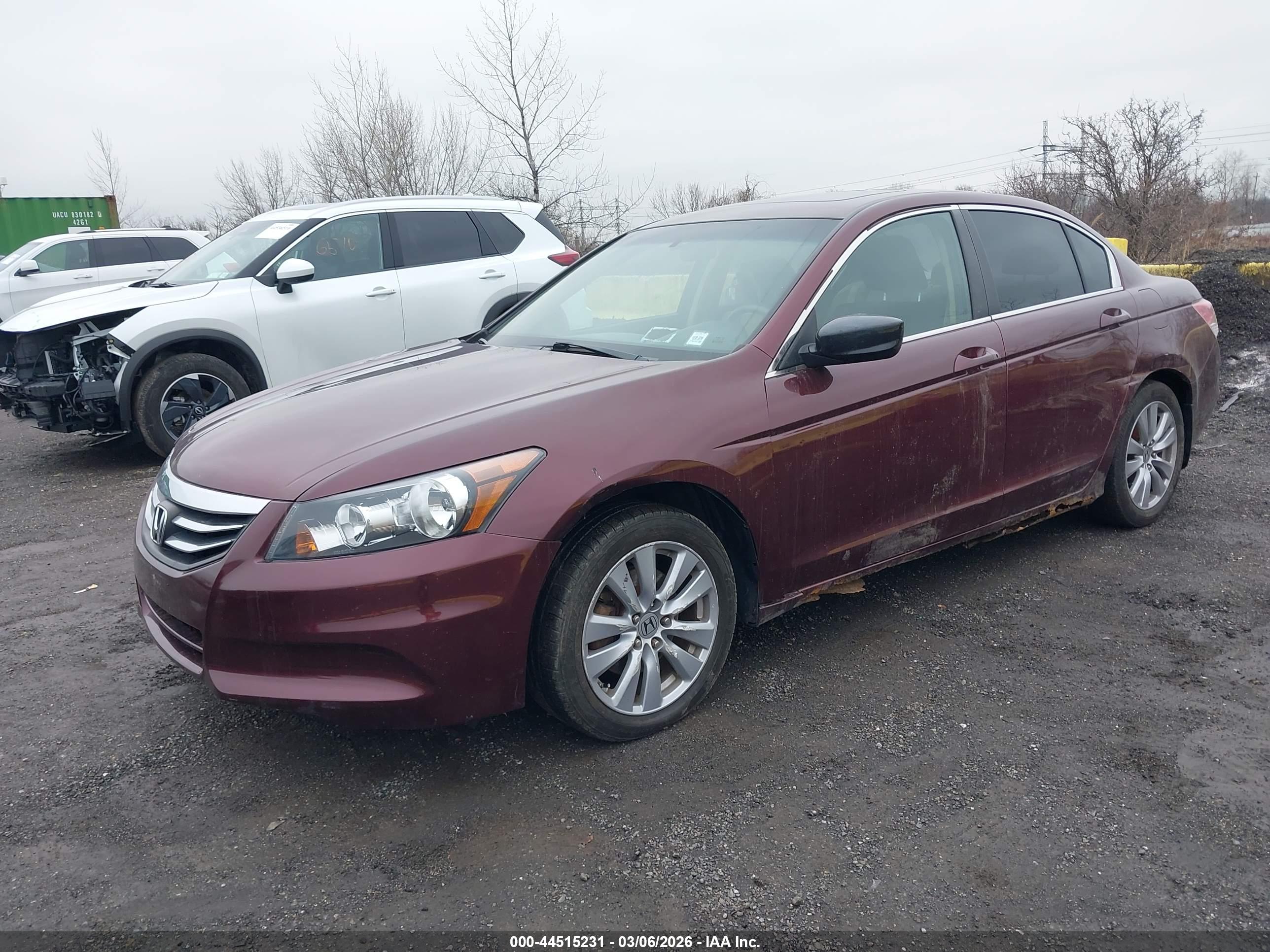 HONDA ACCORD image 2