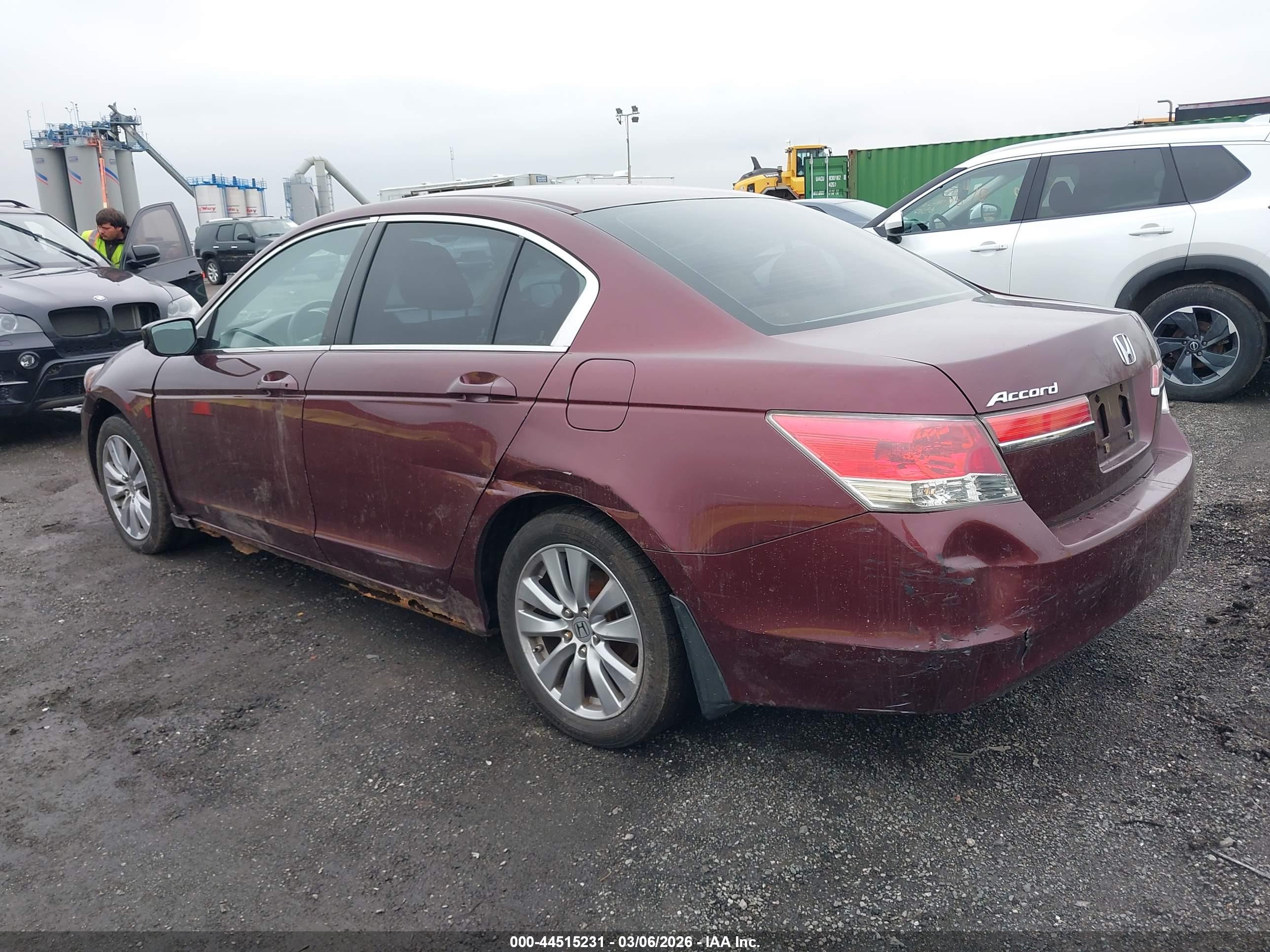 HONDA ACCORD image 3