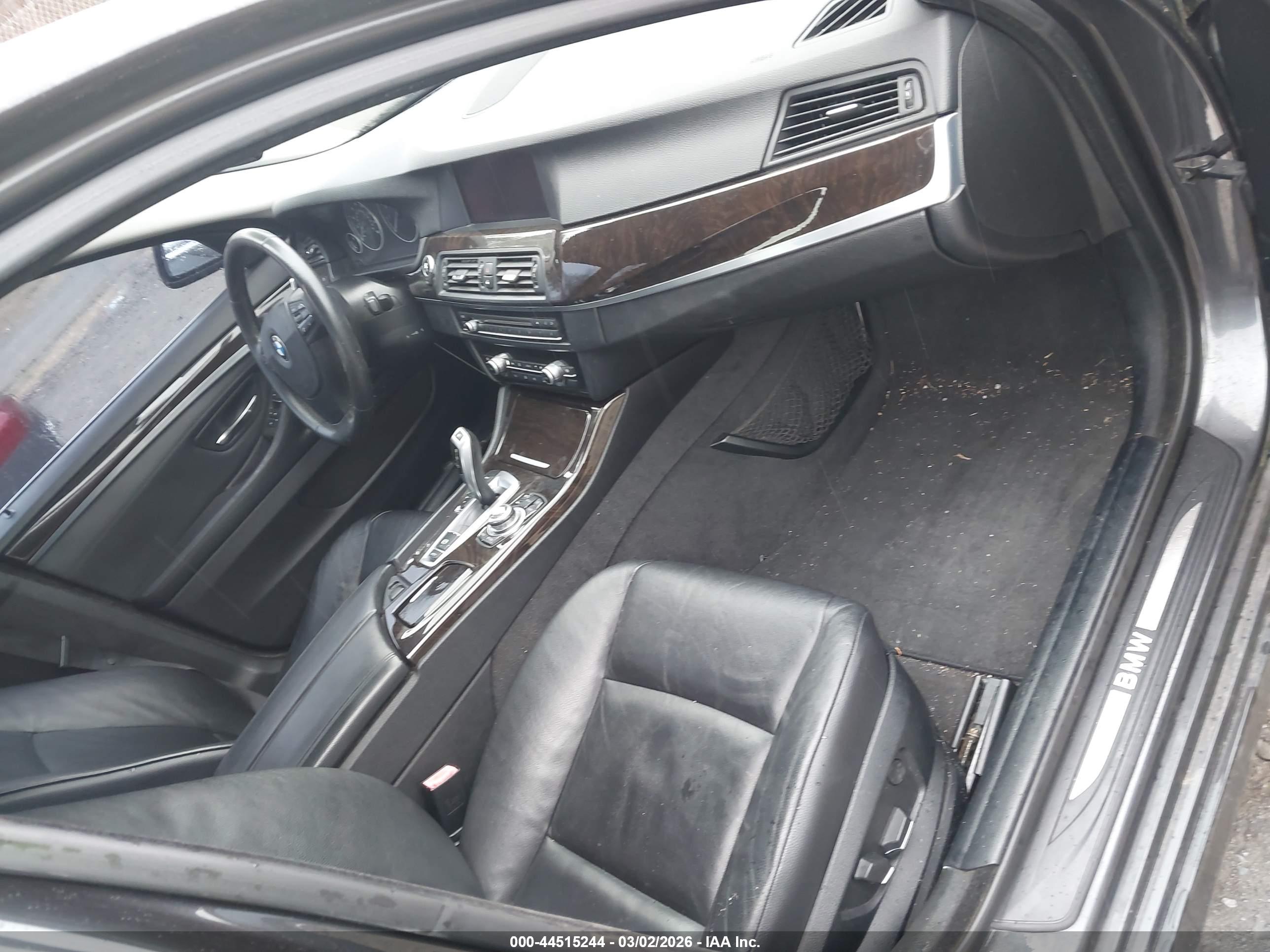 BMW 535I image 5