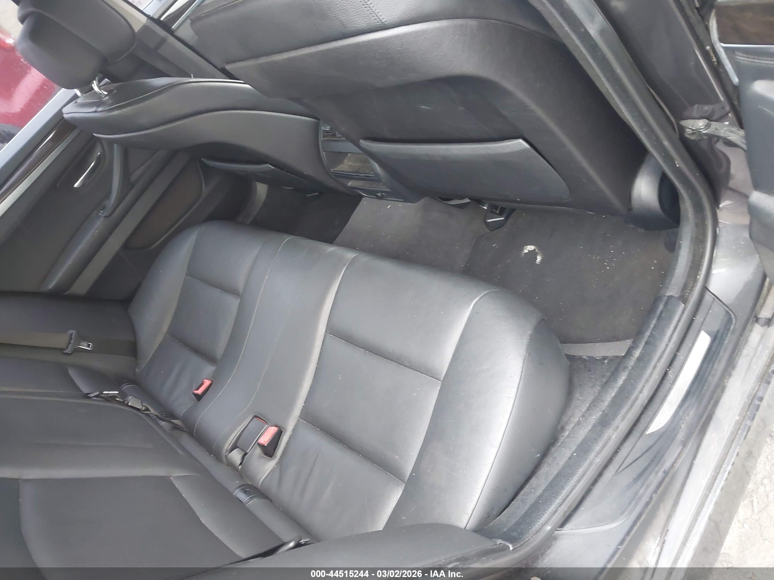 BMW 535I image 8