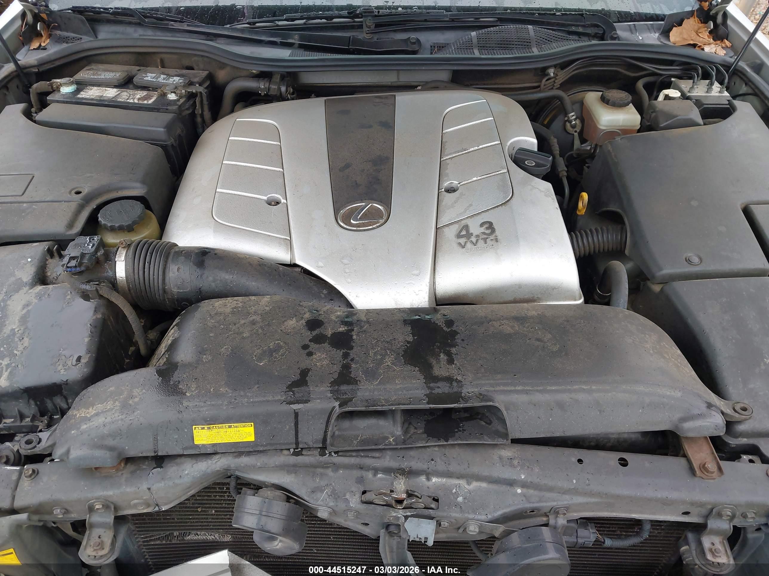 LEXUS LS image 10
