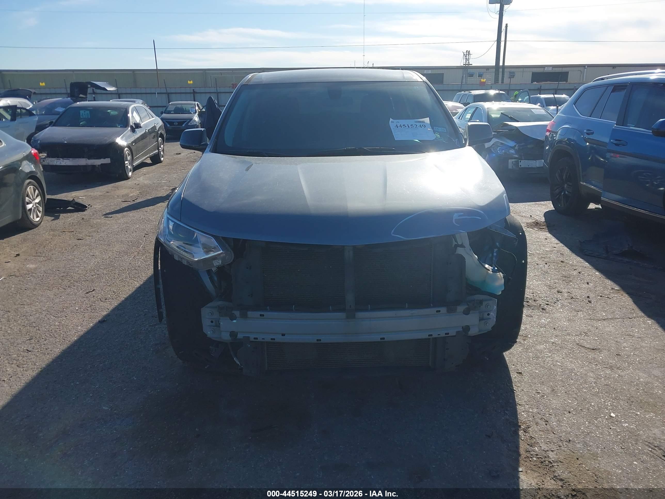 CHEVROLET TRAVERSE image 6