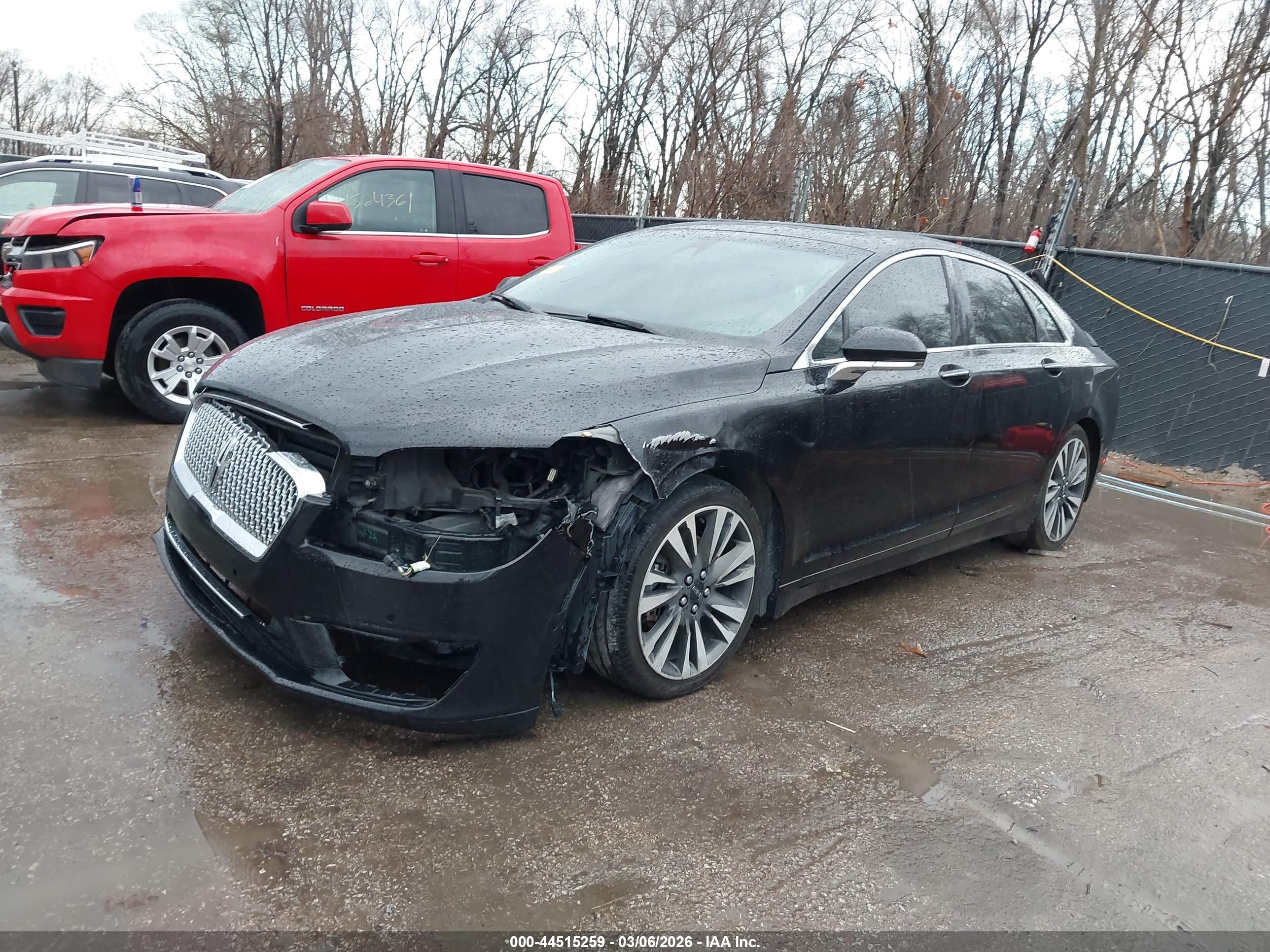 LINCOLN MKZ image 2