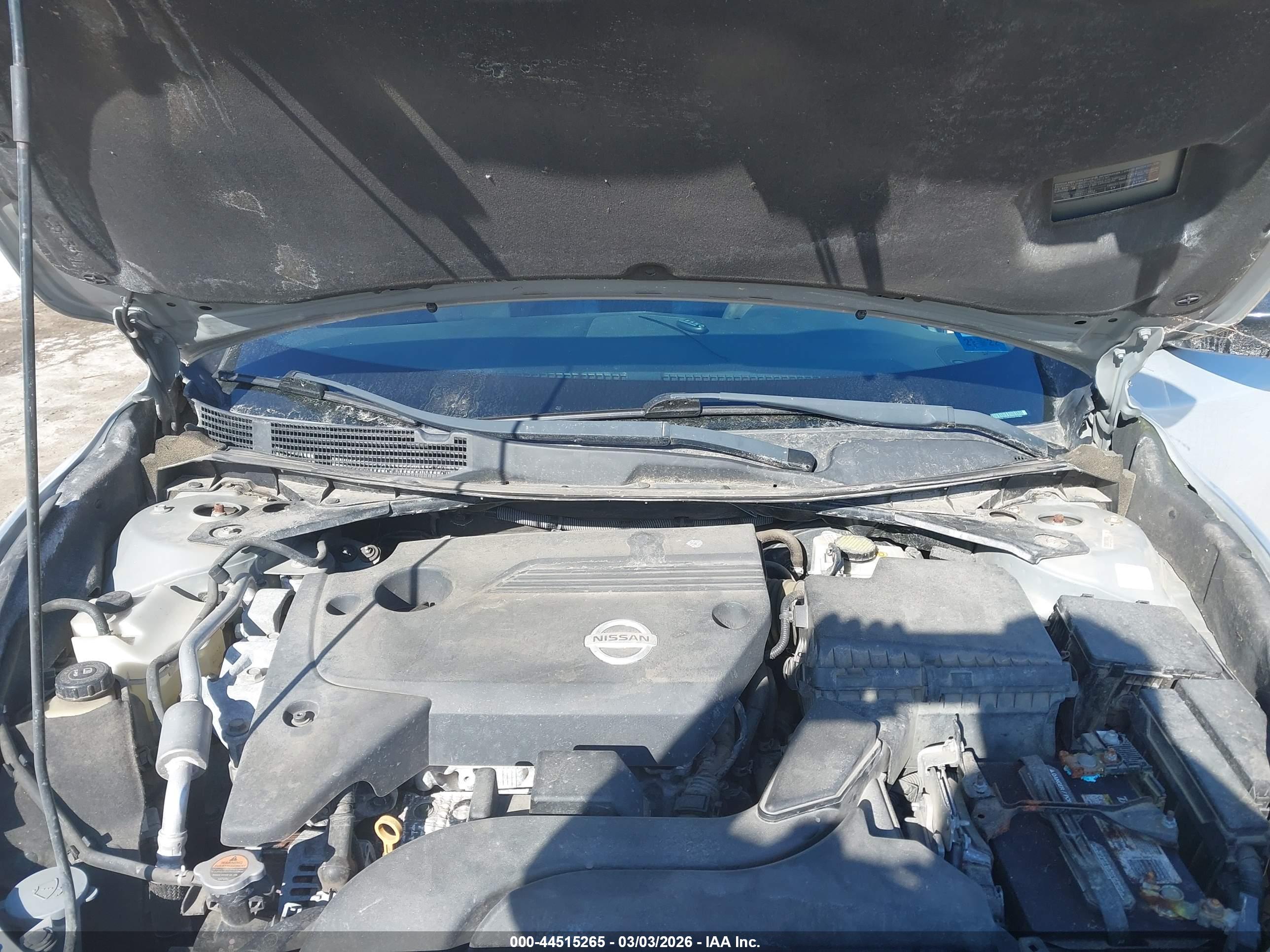 NISSAN ALTIMA image 10