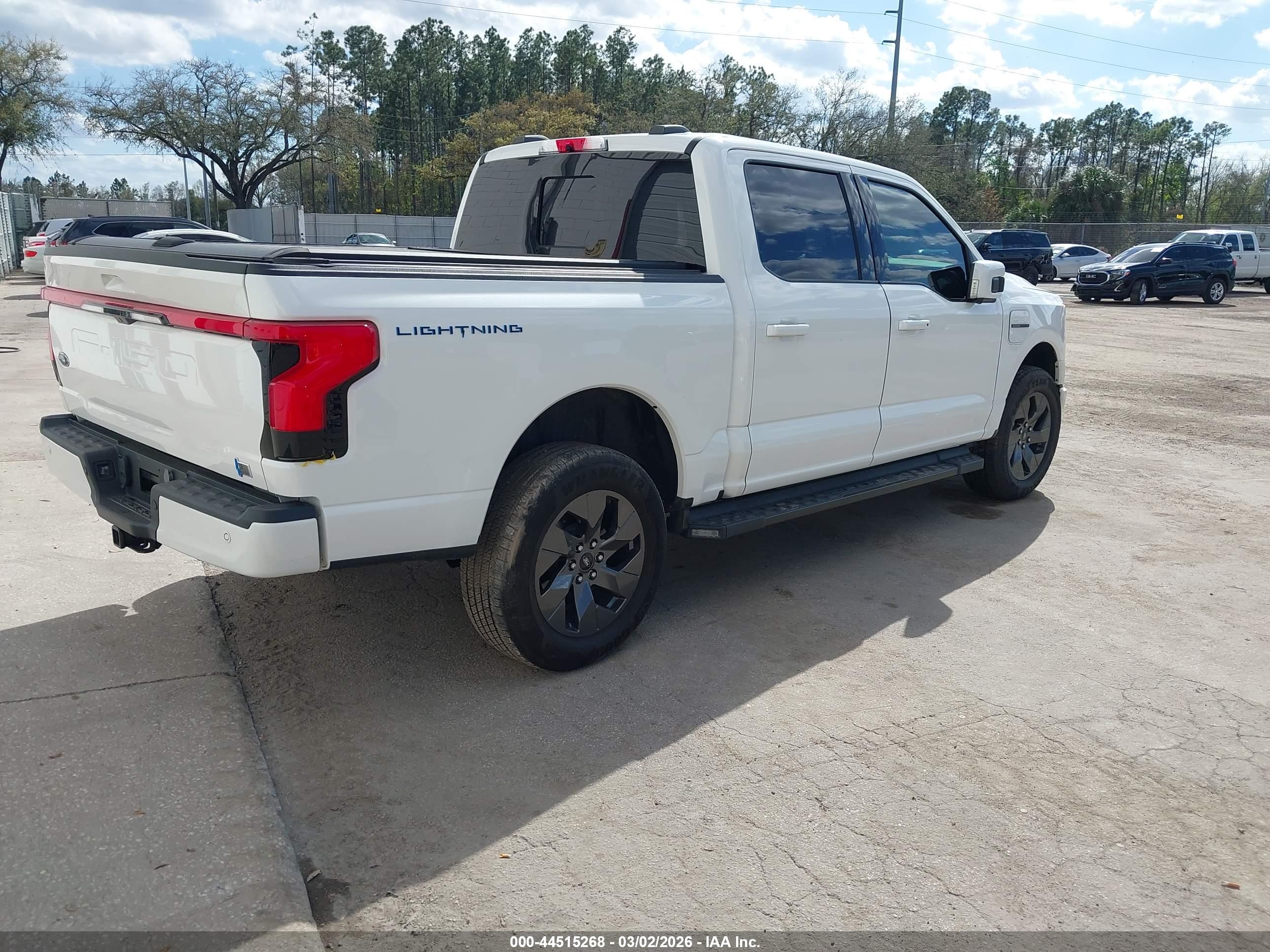 FORD F-150 image 4