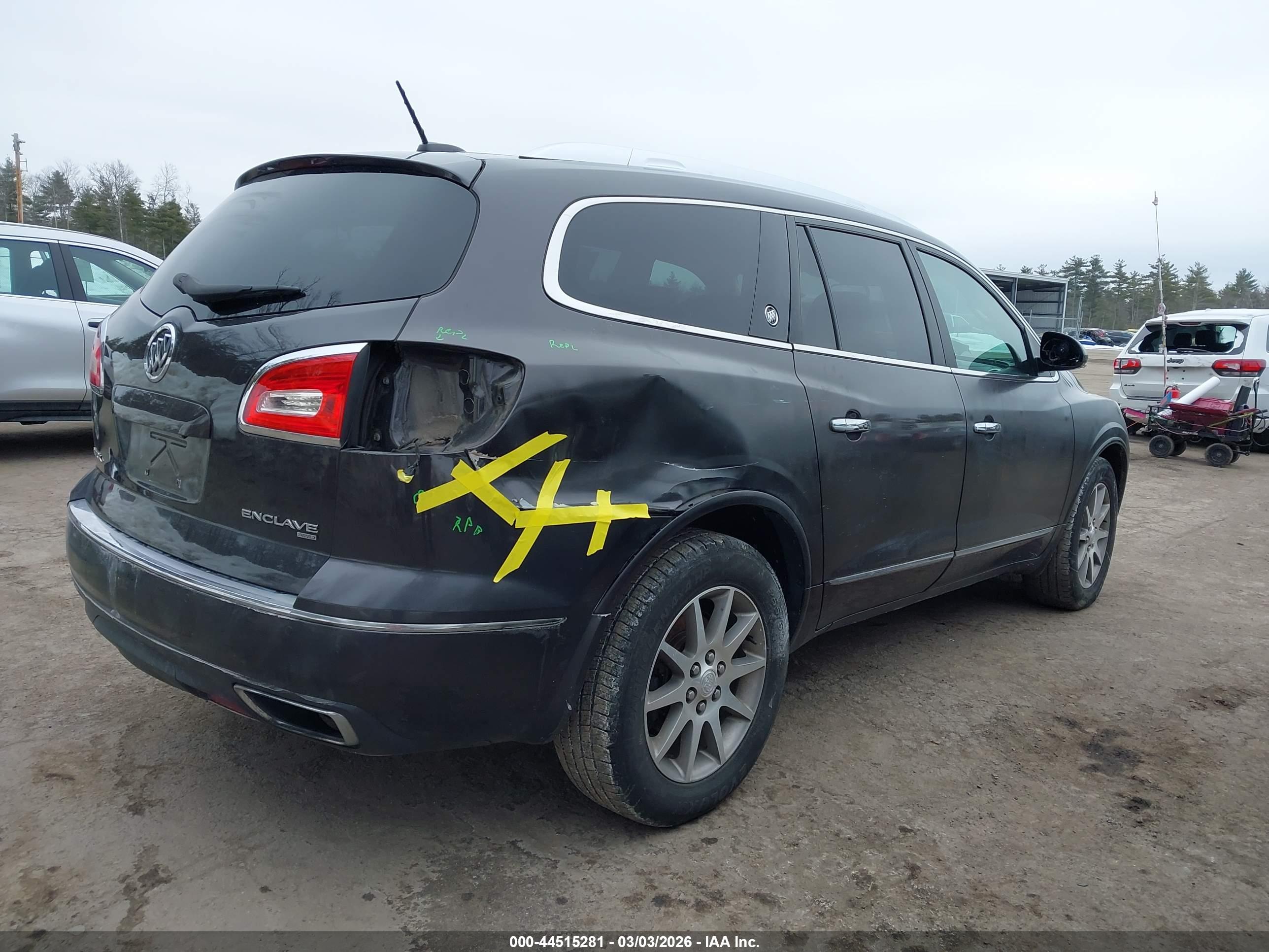 BUICK ENCLAVE image 4