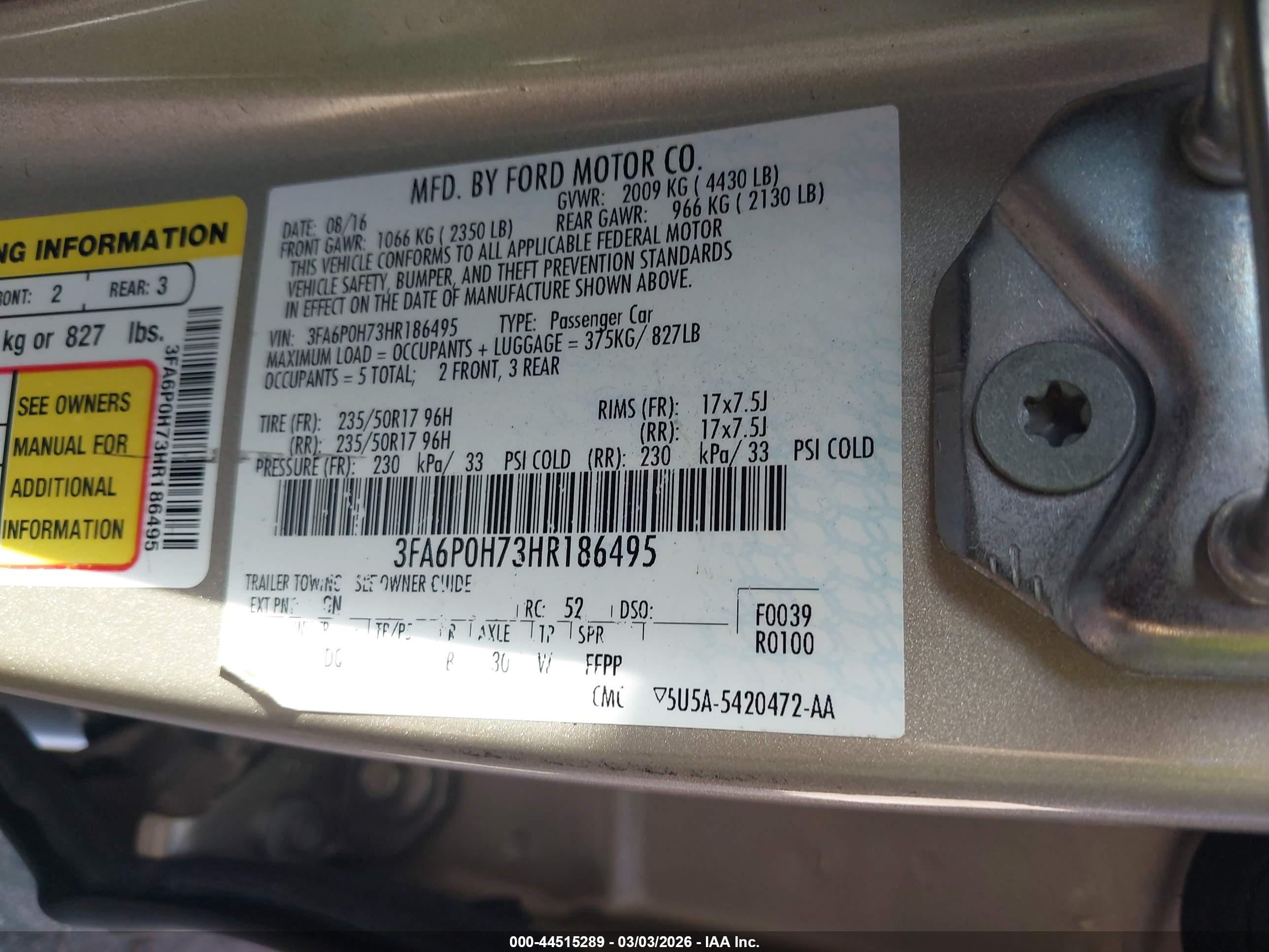 FORD FUSION image 9