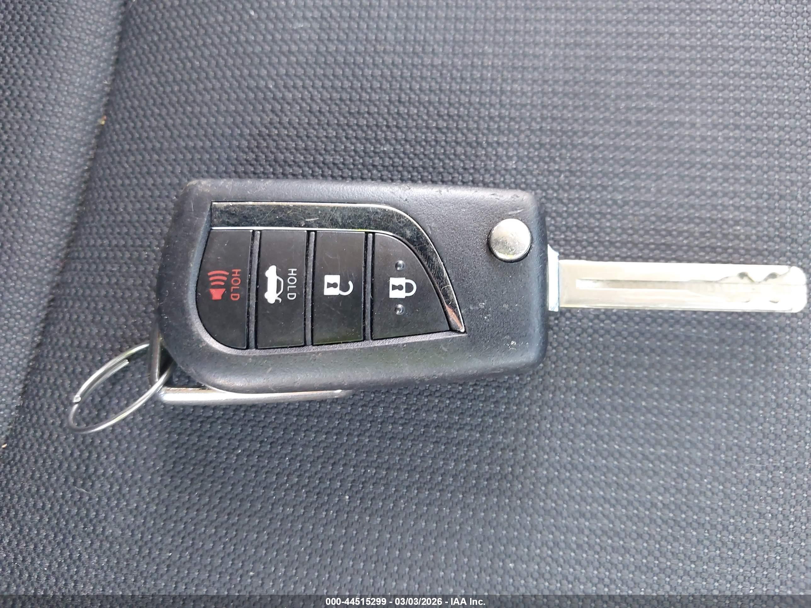 TOYOTA COROLLA image 11
