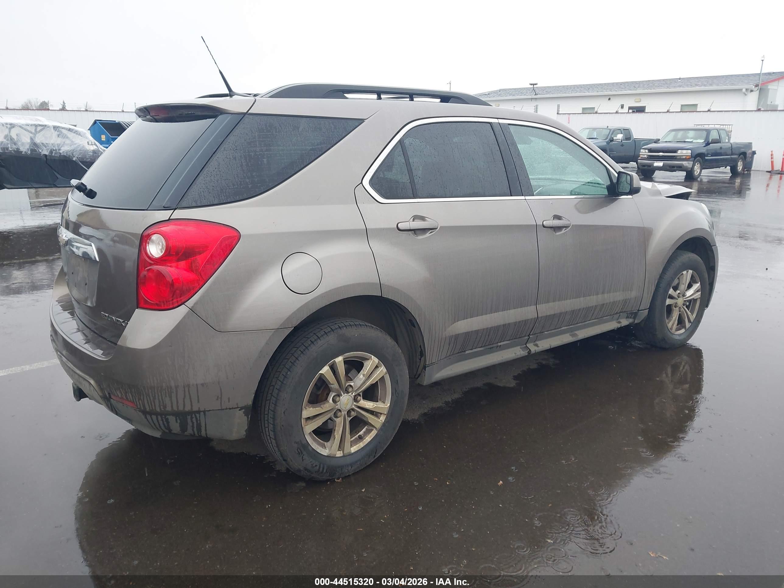 CHEVROLET EQUINOX image 4