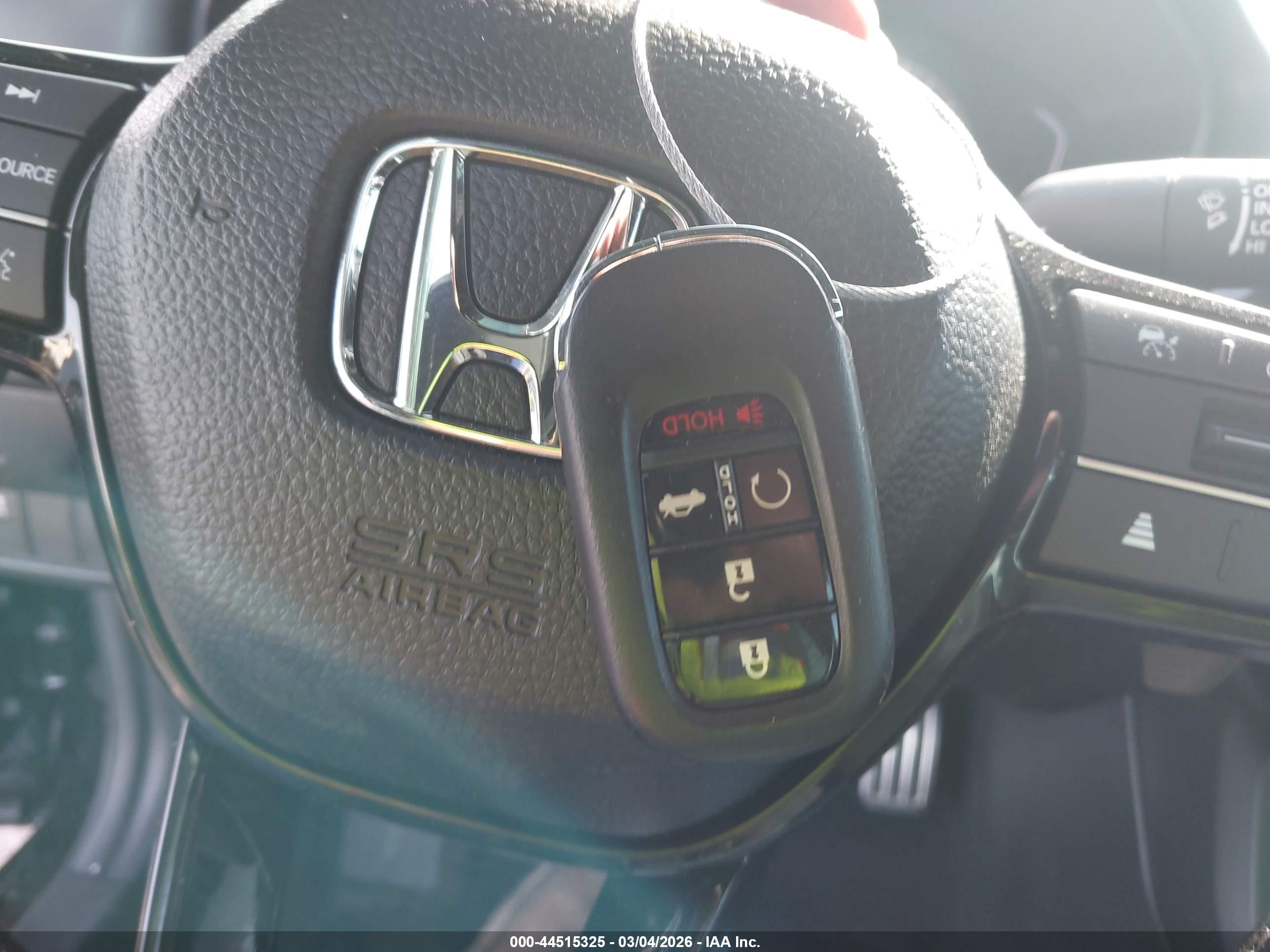 HONDA CIVIC image 11