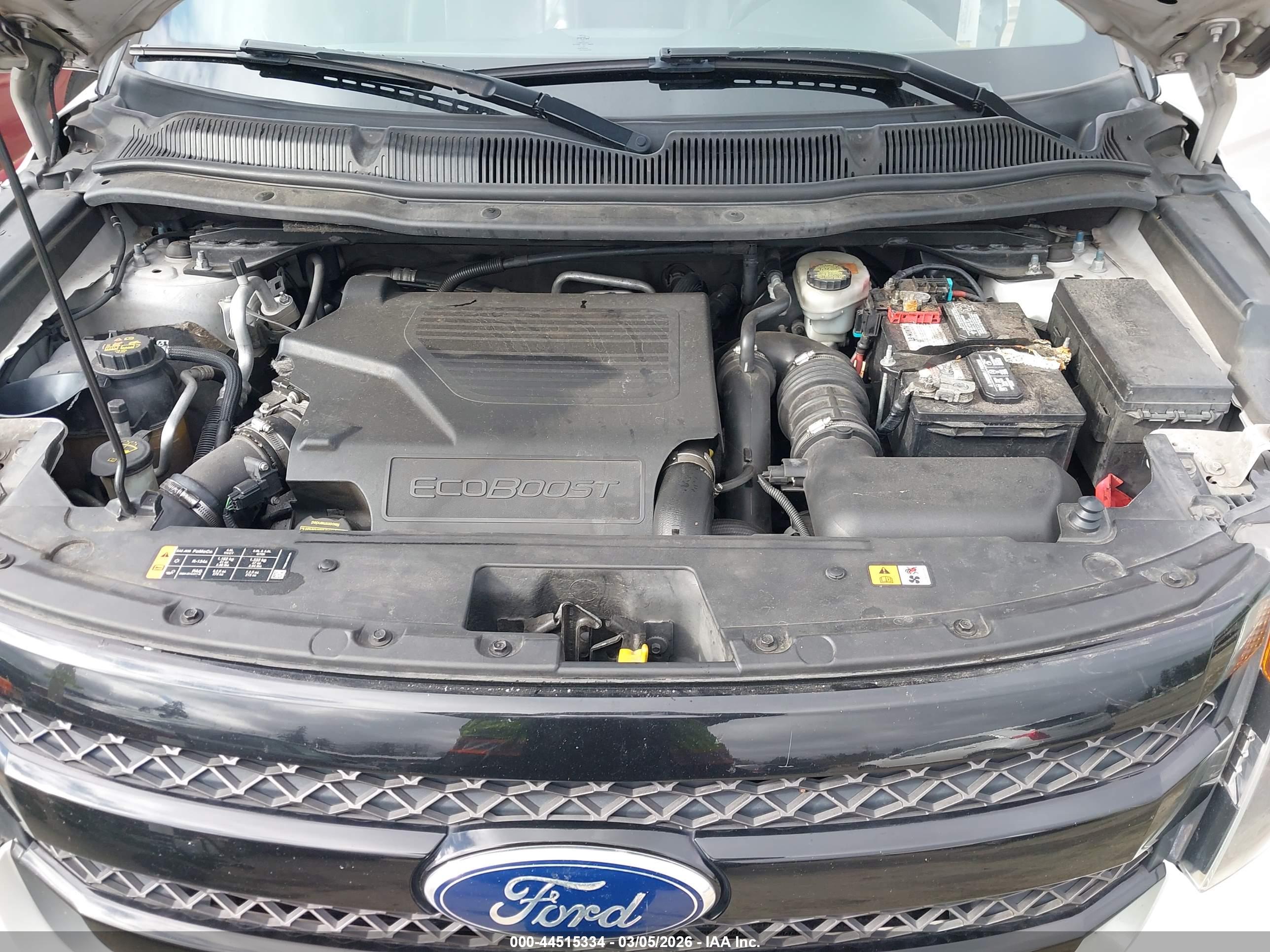 FORD EXPLORER image 10