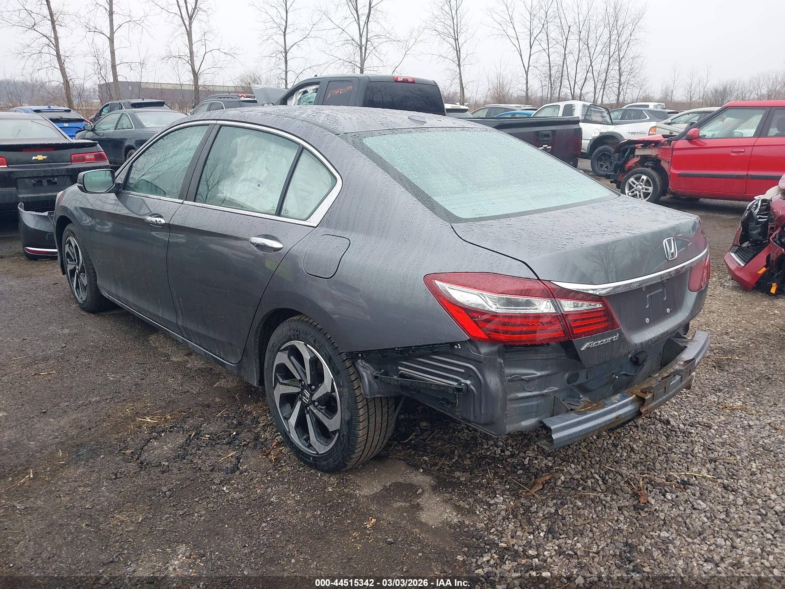 HONDA ACCORD image 3