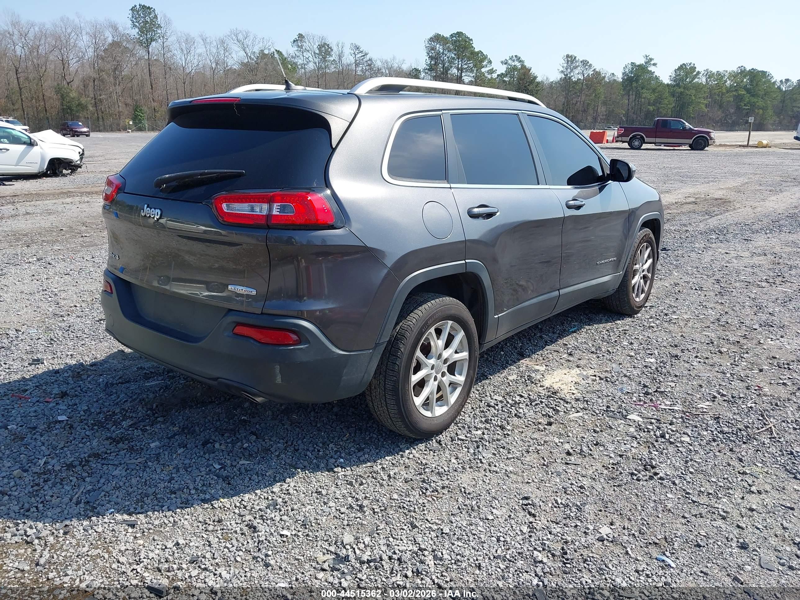 JEEP CHEROKEE image 4