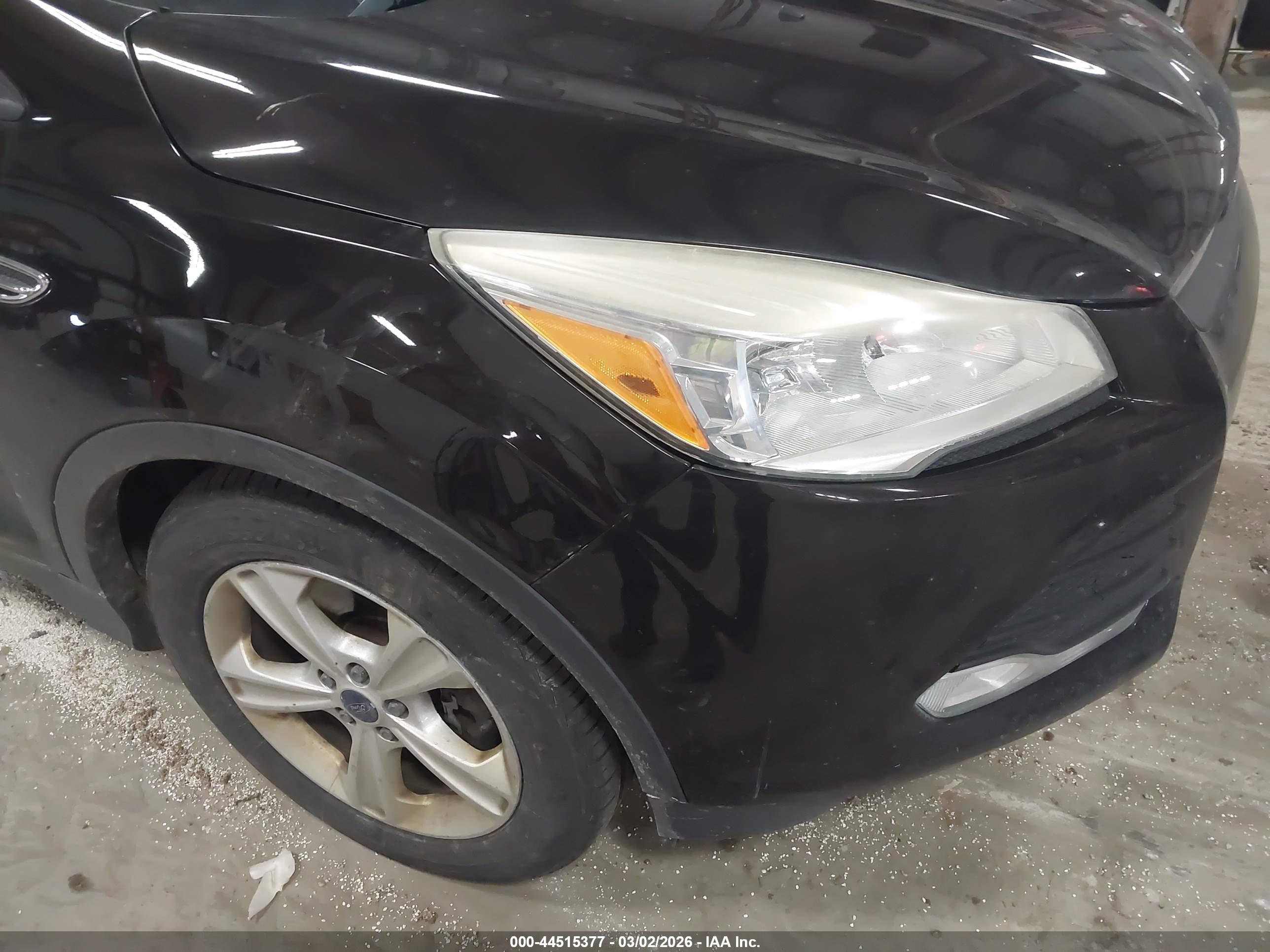 FORD ESCAPE image 6