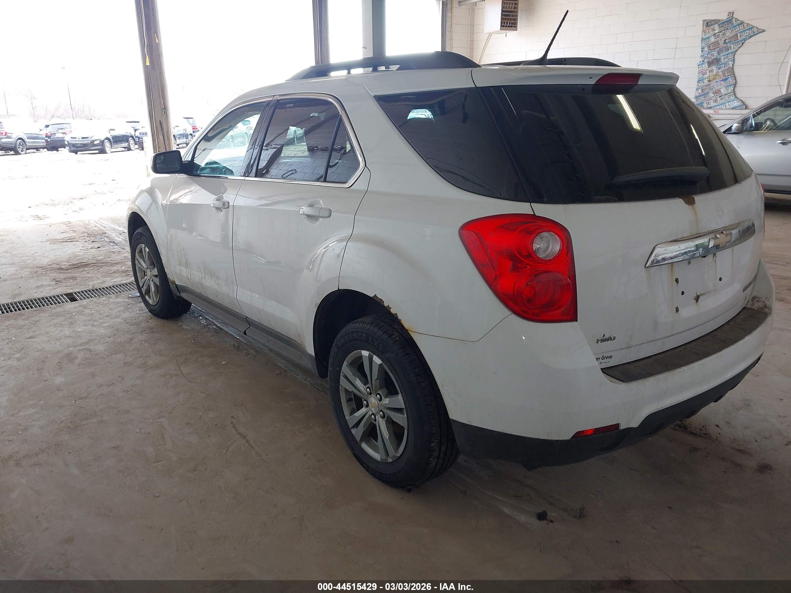 CHEVROLET EQUINOX image 3