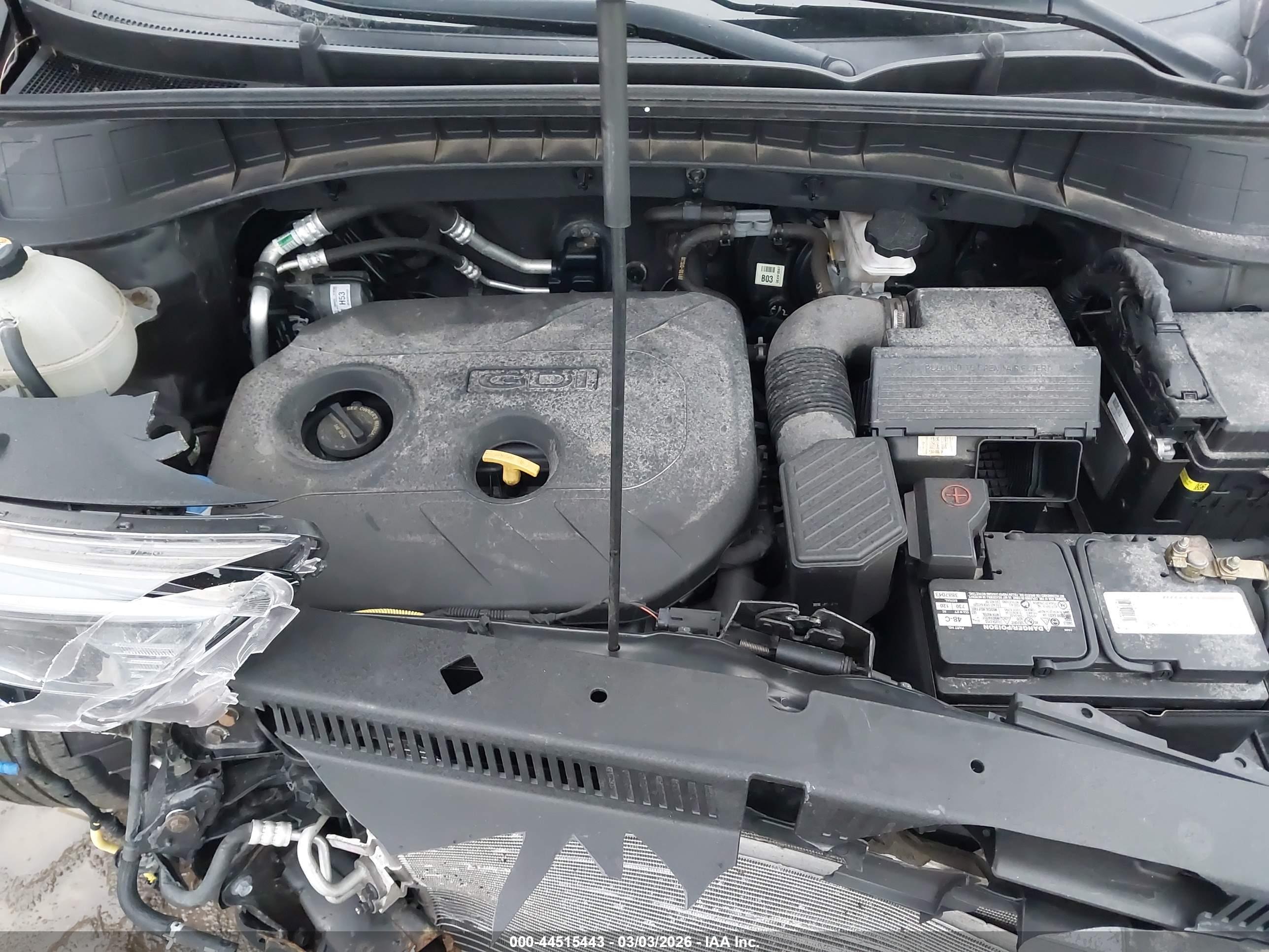 HYUNDAI TUCSON image 10