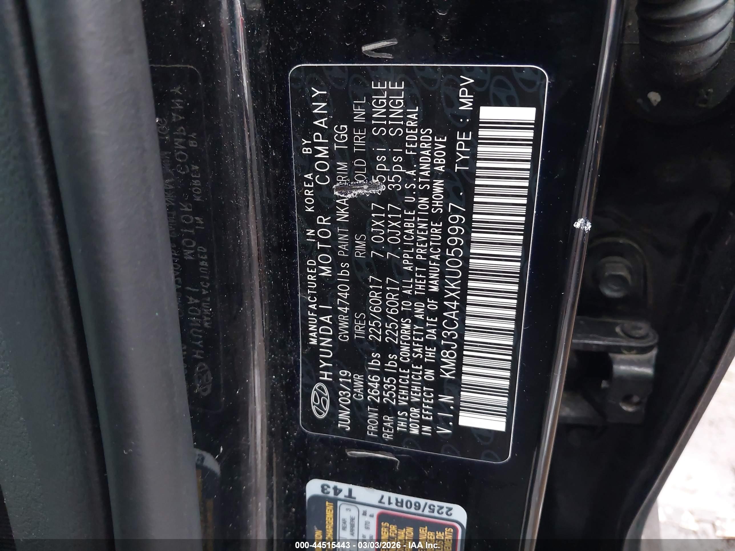 HYUNDAI TUCSON image 9