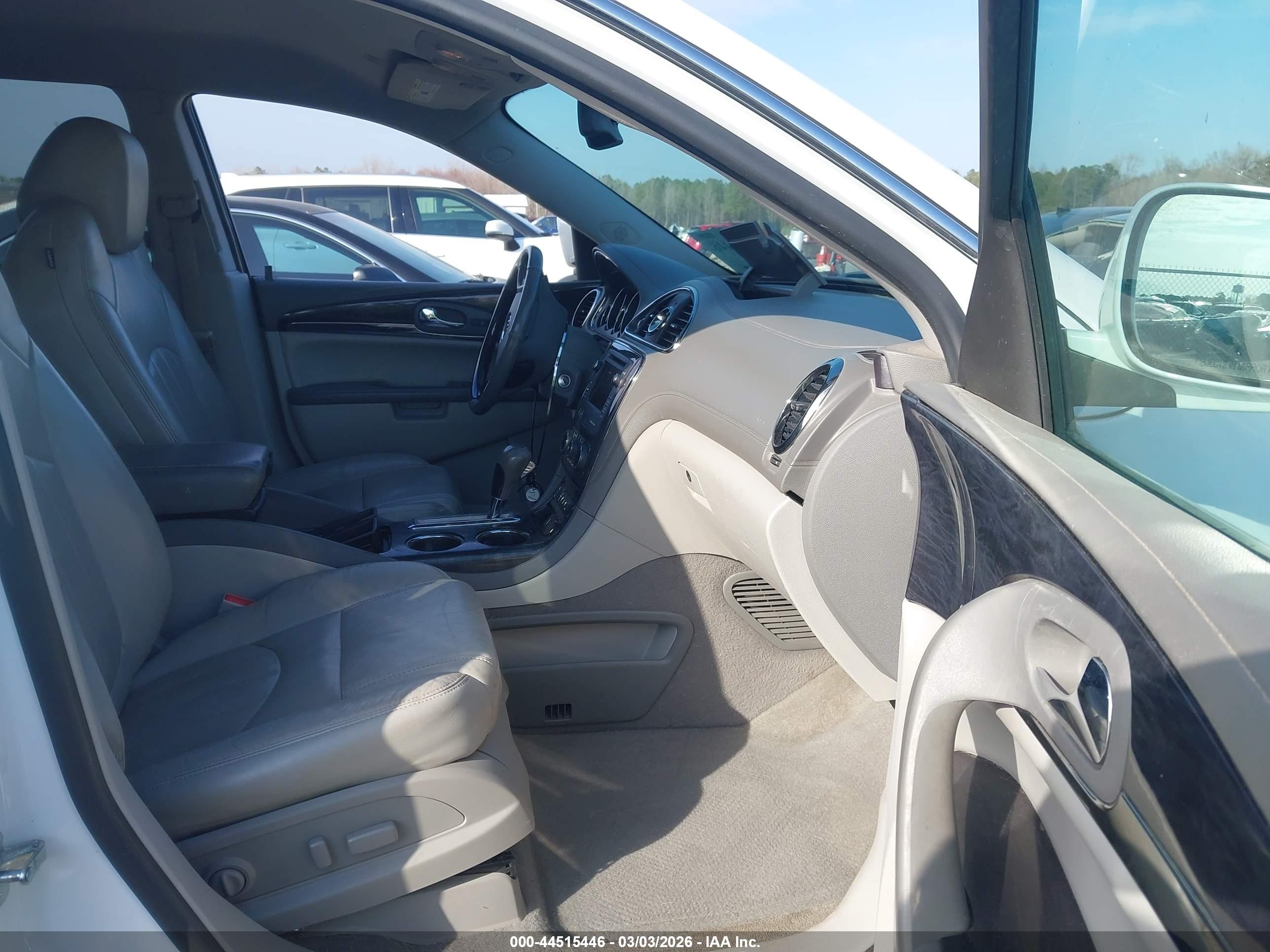 BUICK ENCLAVE image 5