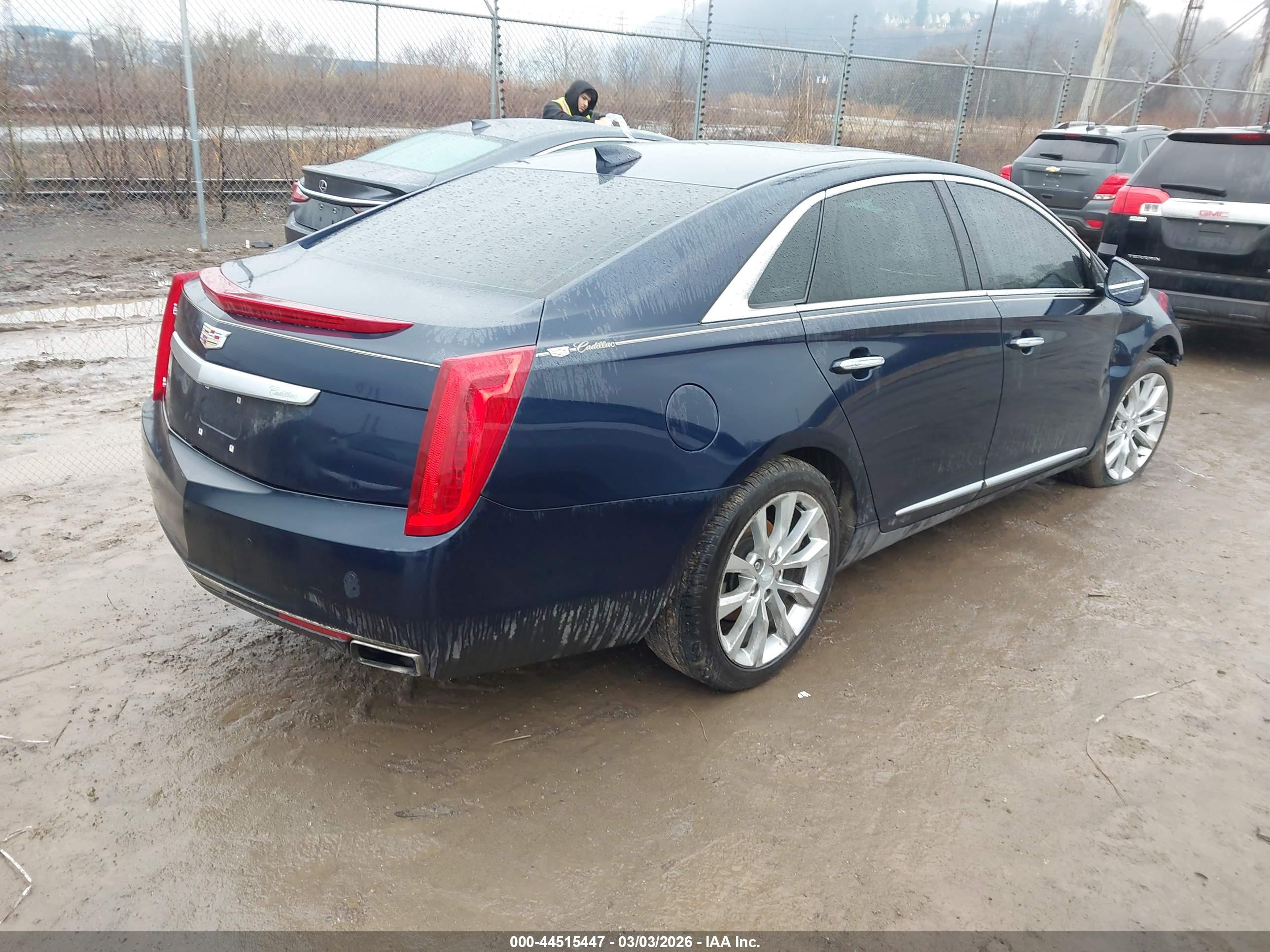 CADILLAC XTS image 4