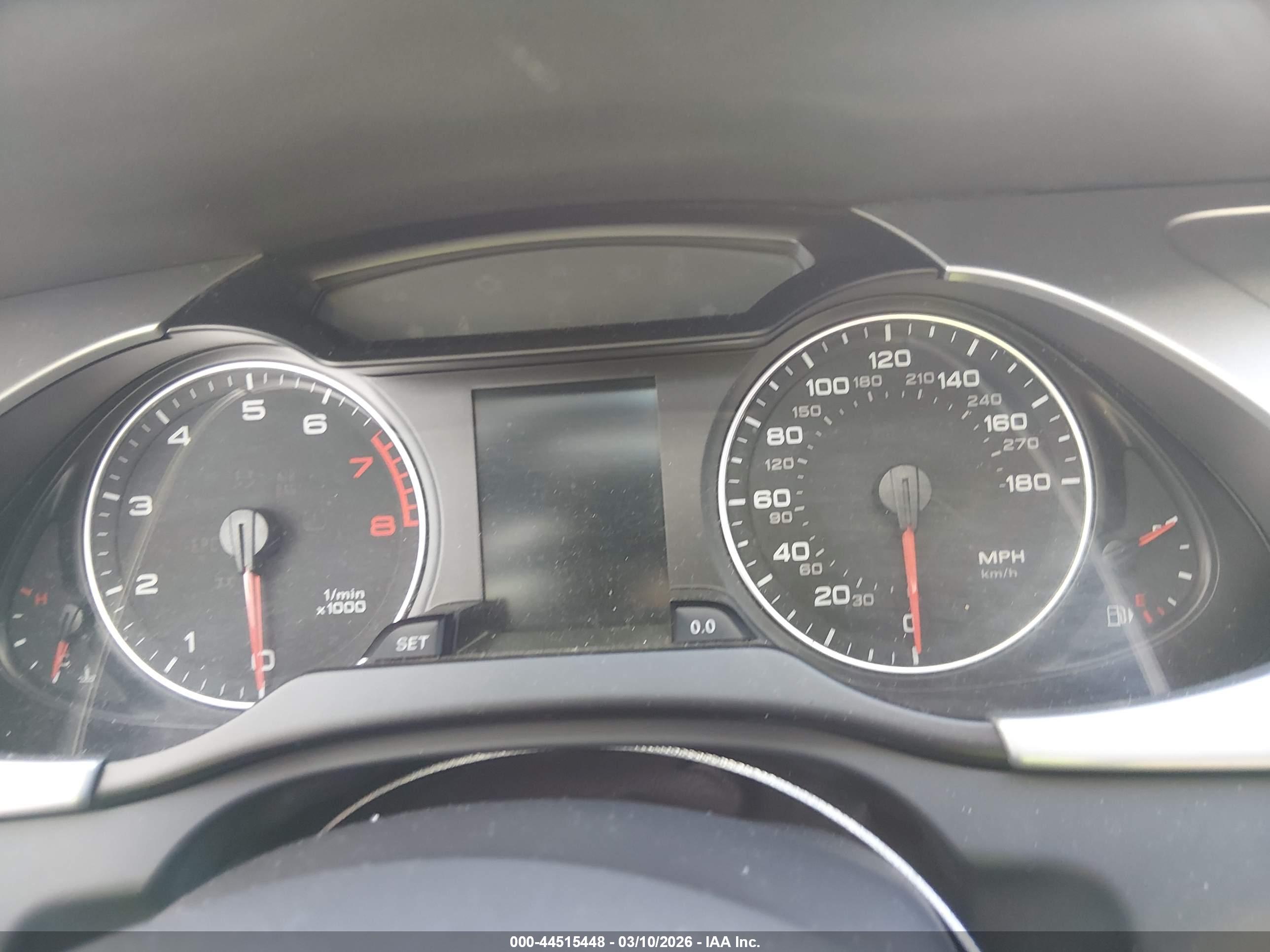AUDI A4 image 7