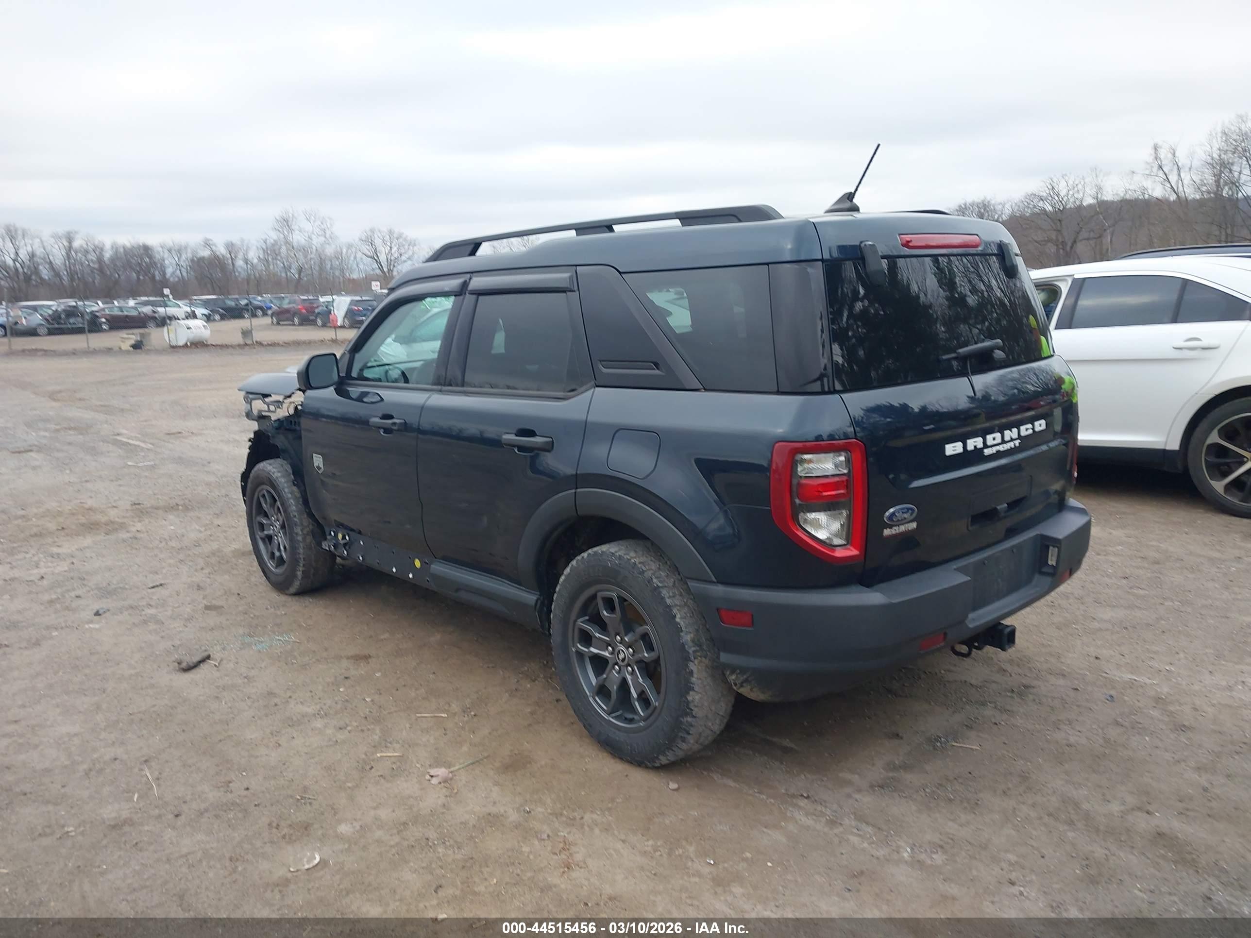 FORD BRONCO image 3