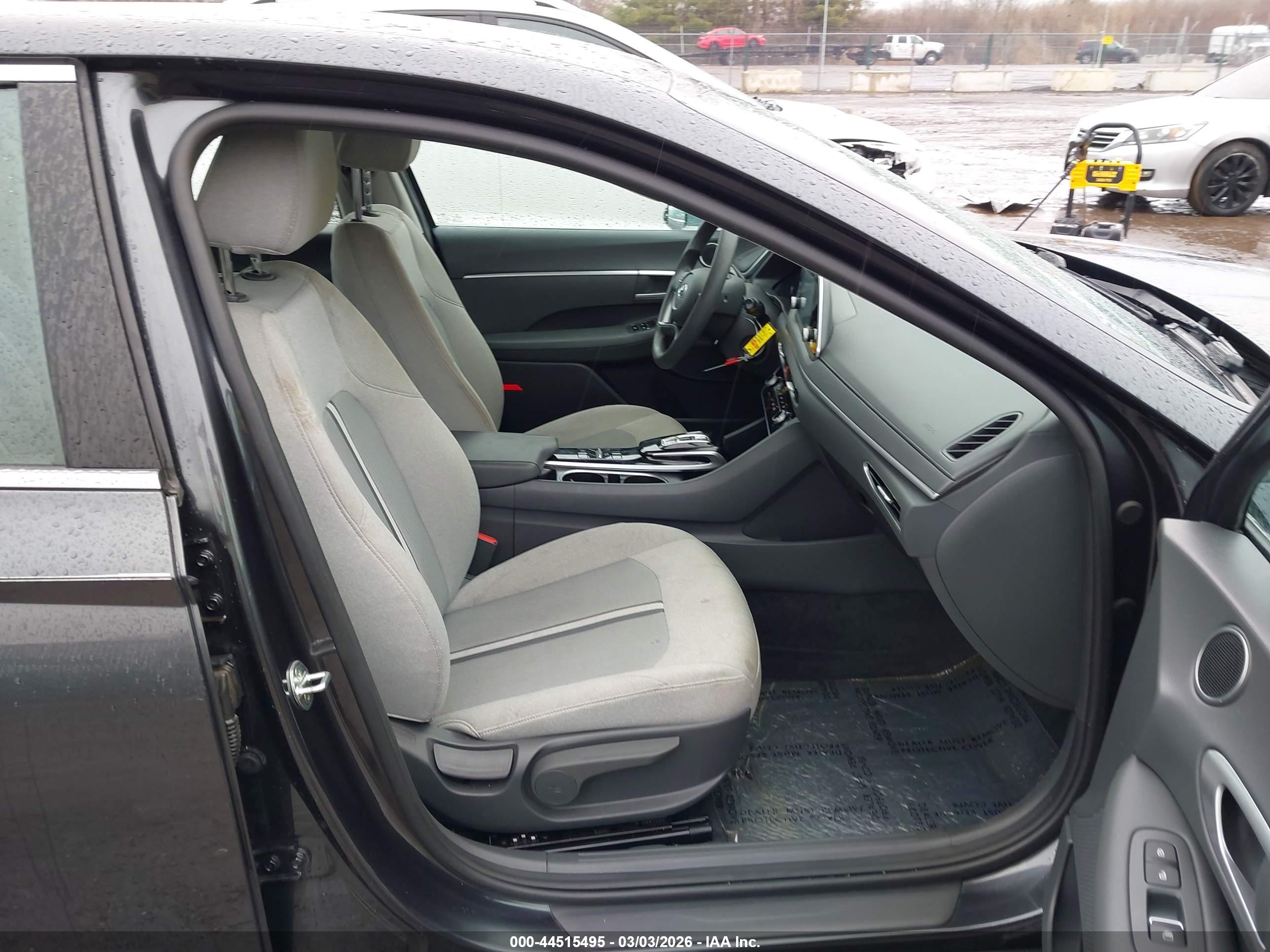 HYUNDAI SONATA image 5