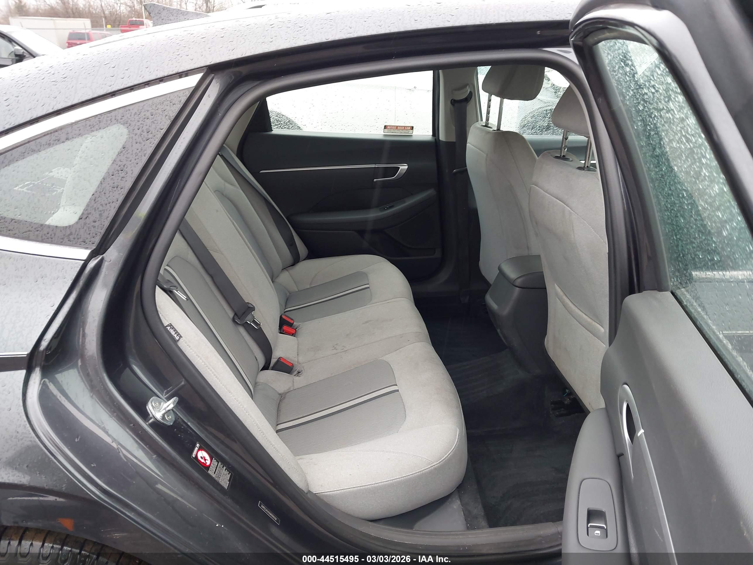 HYUNDAI SONATA image 8