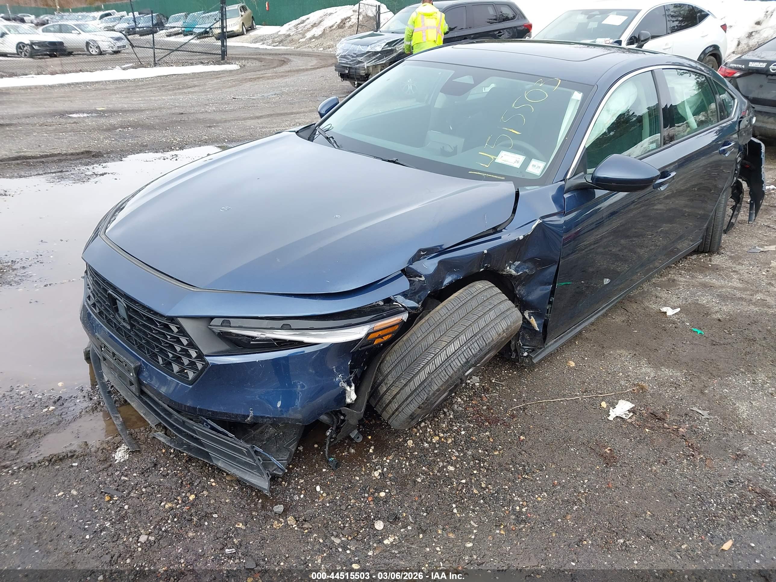 HONDA ACCORD image 6