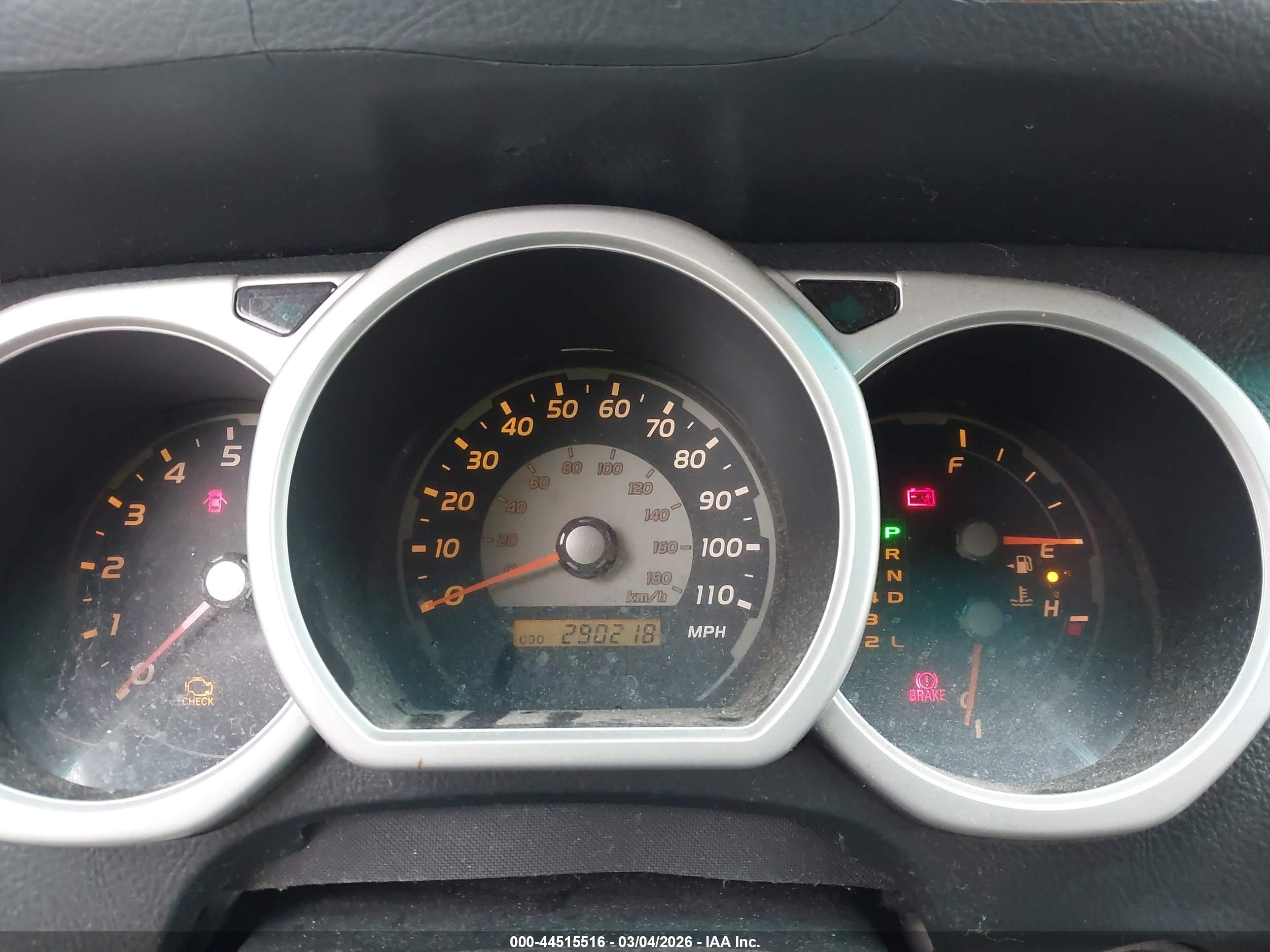 TOYOTA 4RUNNER image 7