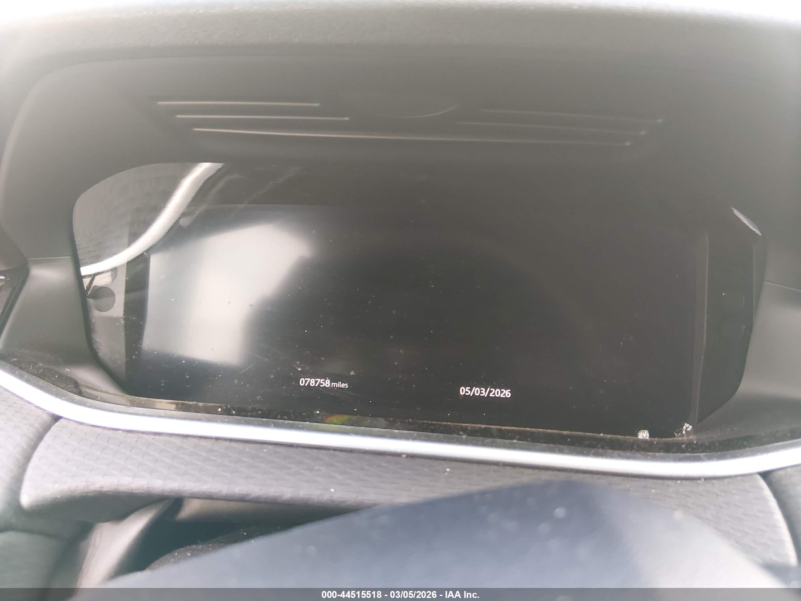 LAND ROVER image 7