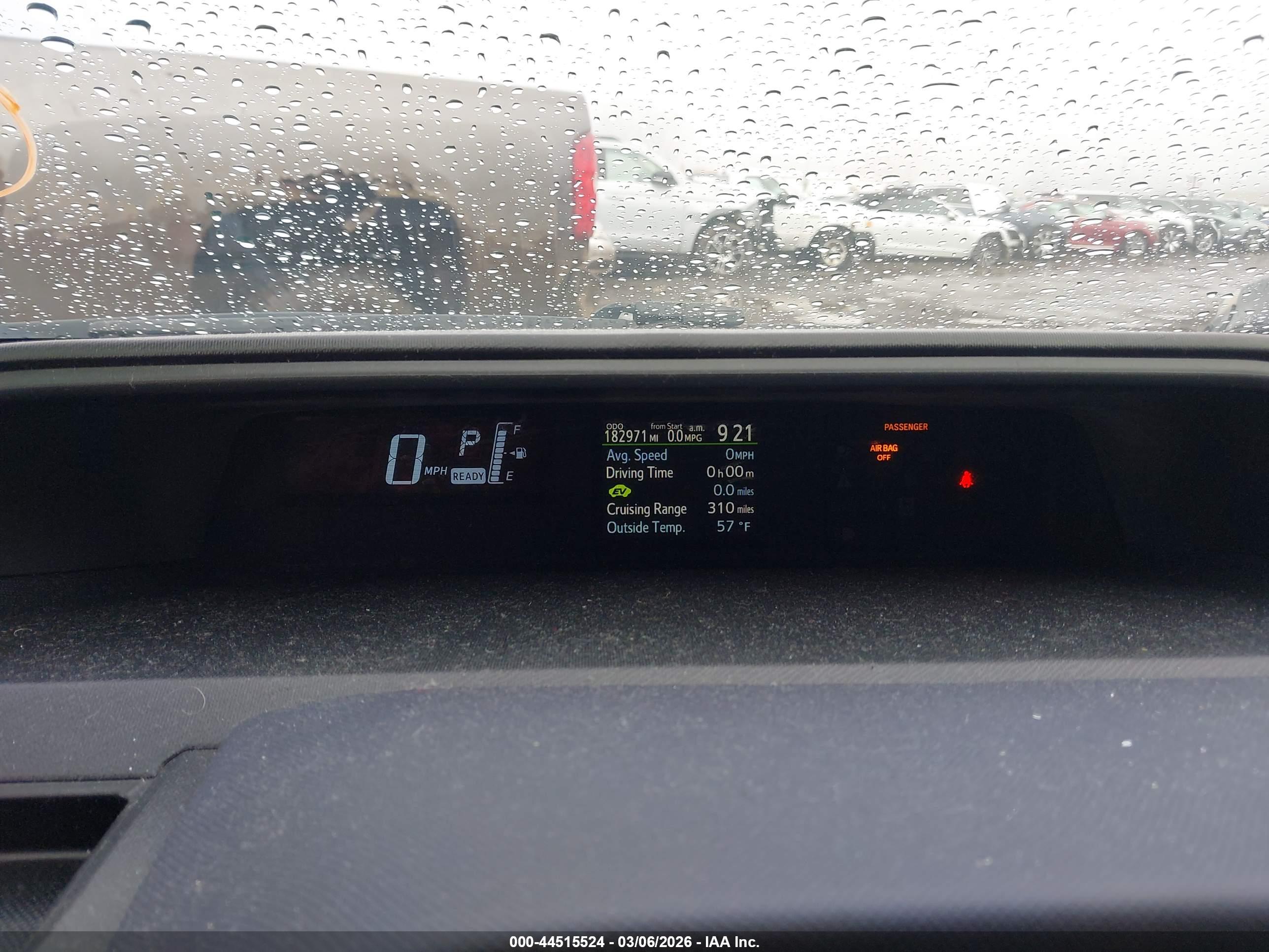 TOYOTA PRIUS image 7