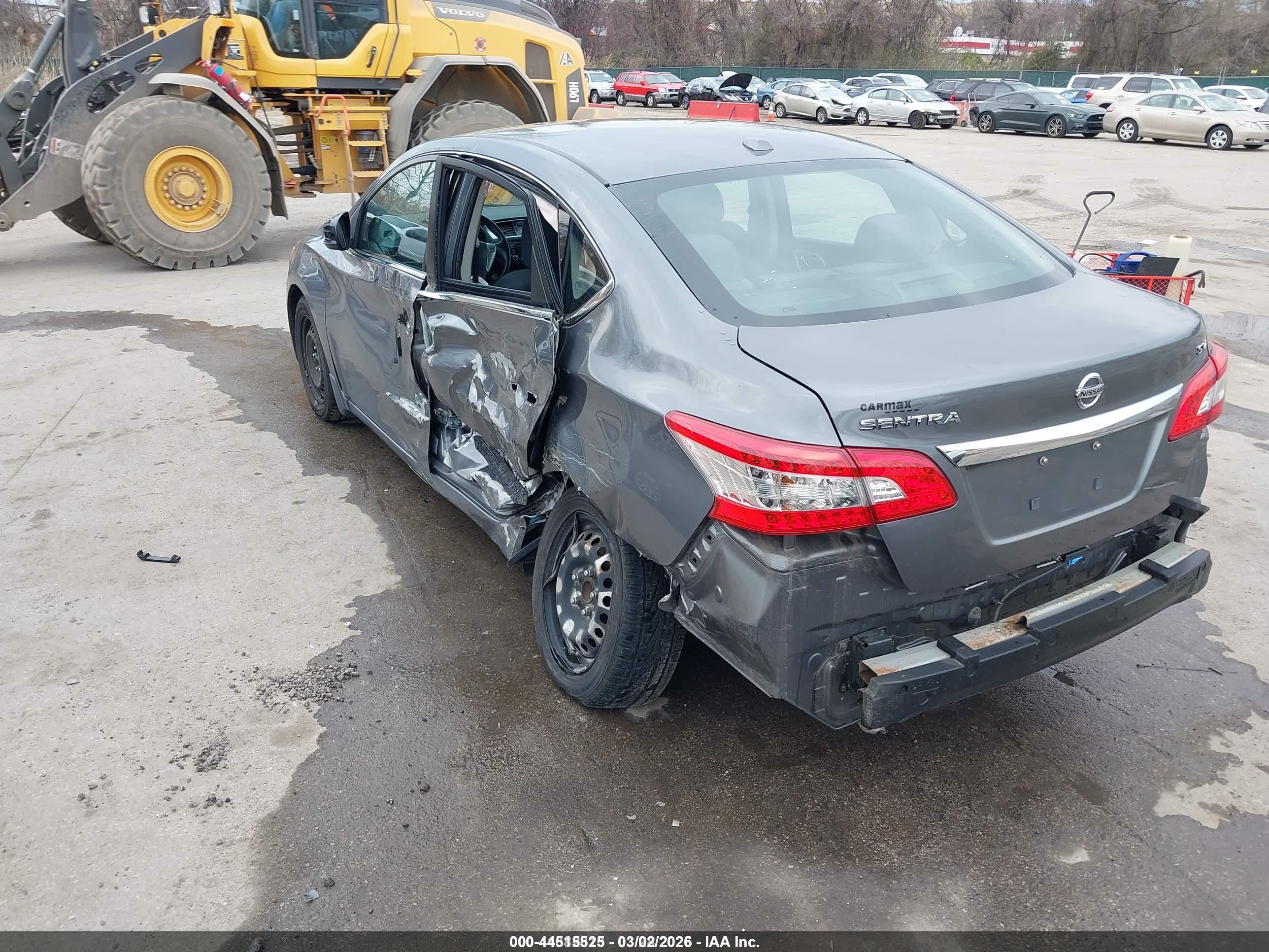 NISSAN SENTRA image 3