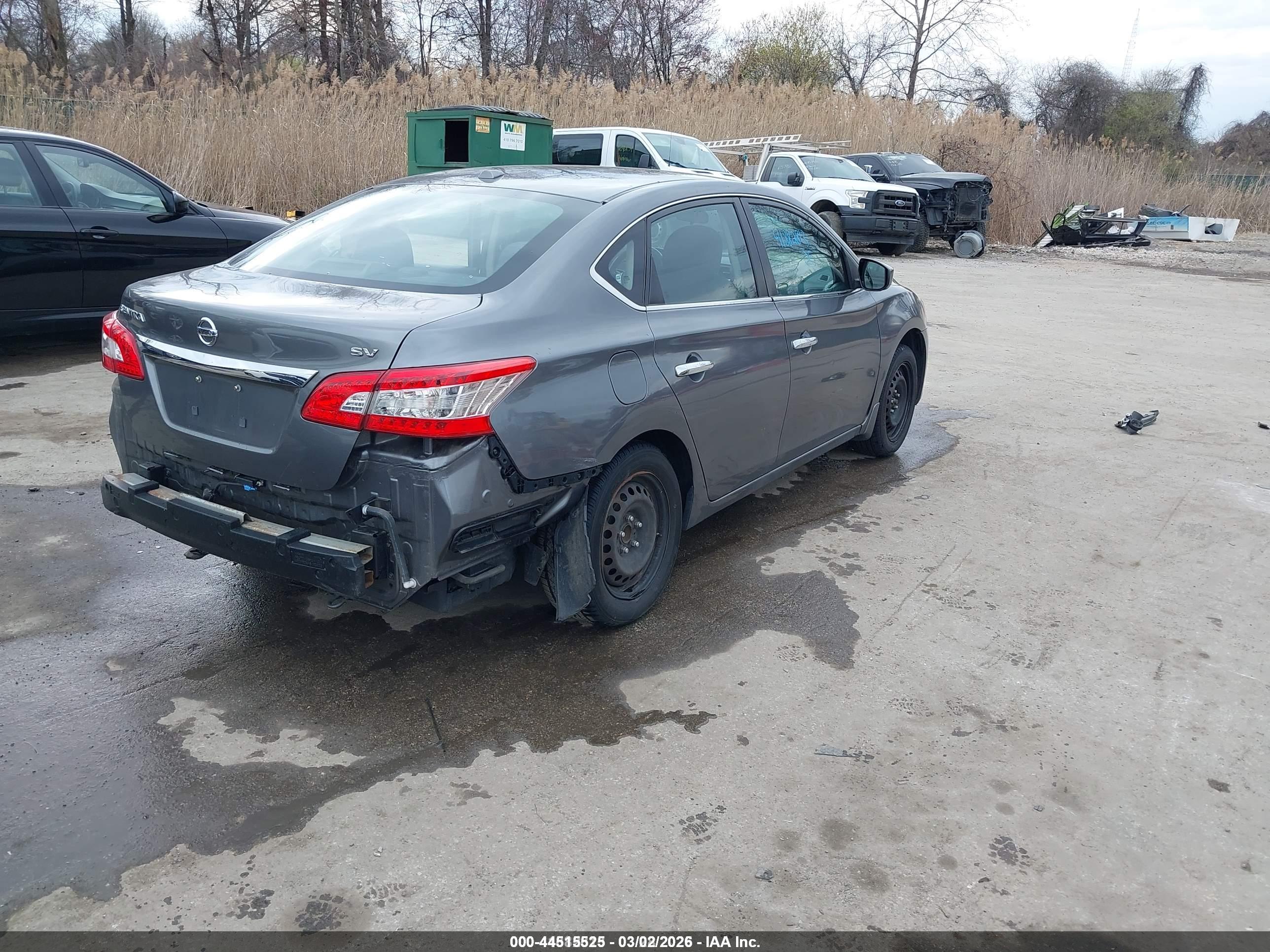 NISSAN SENTRA image 4
