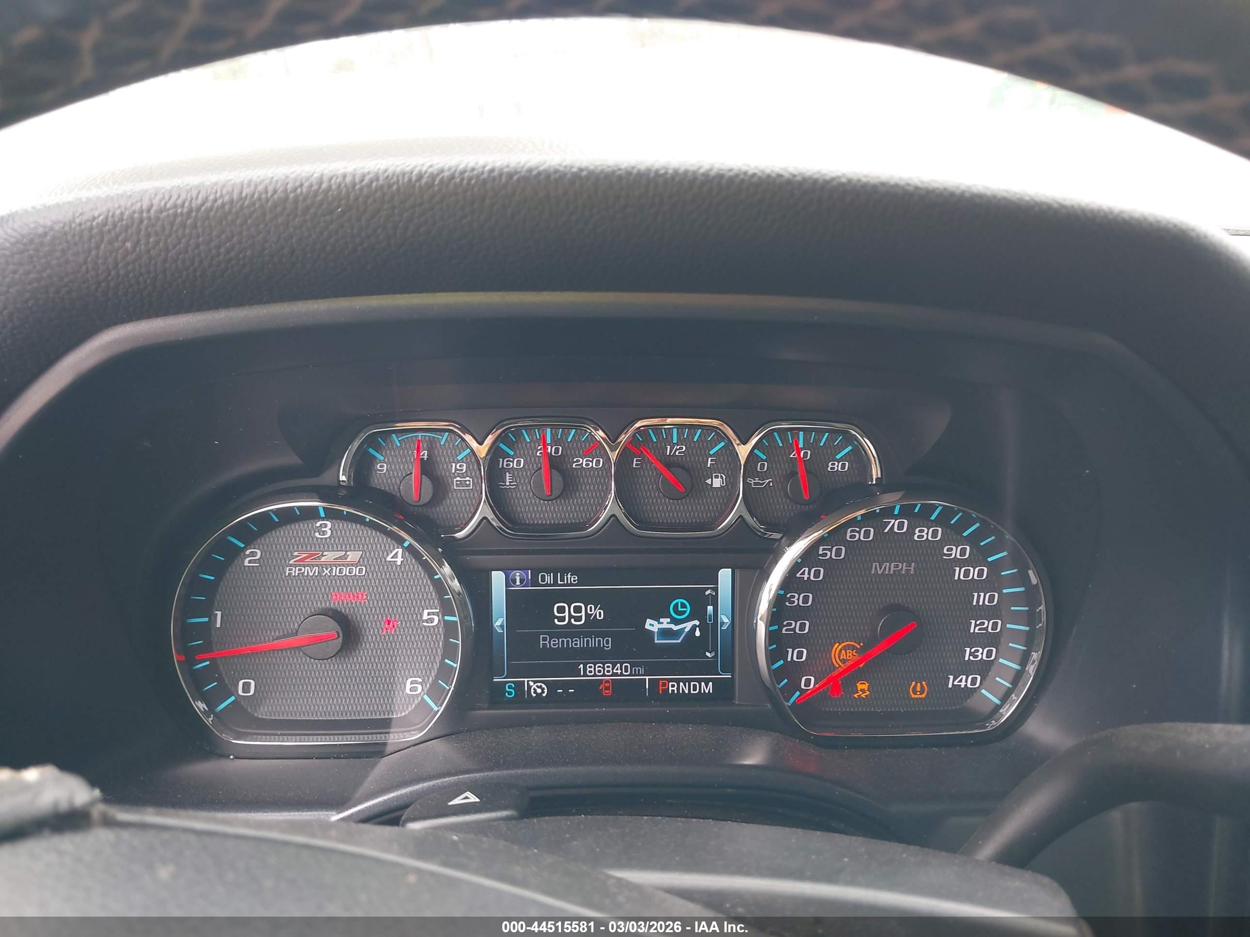 CHEVROLET SILVERADO image 7