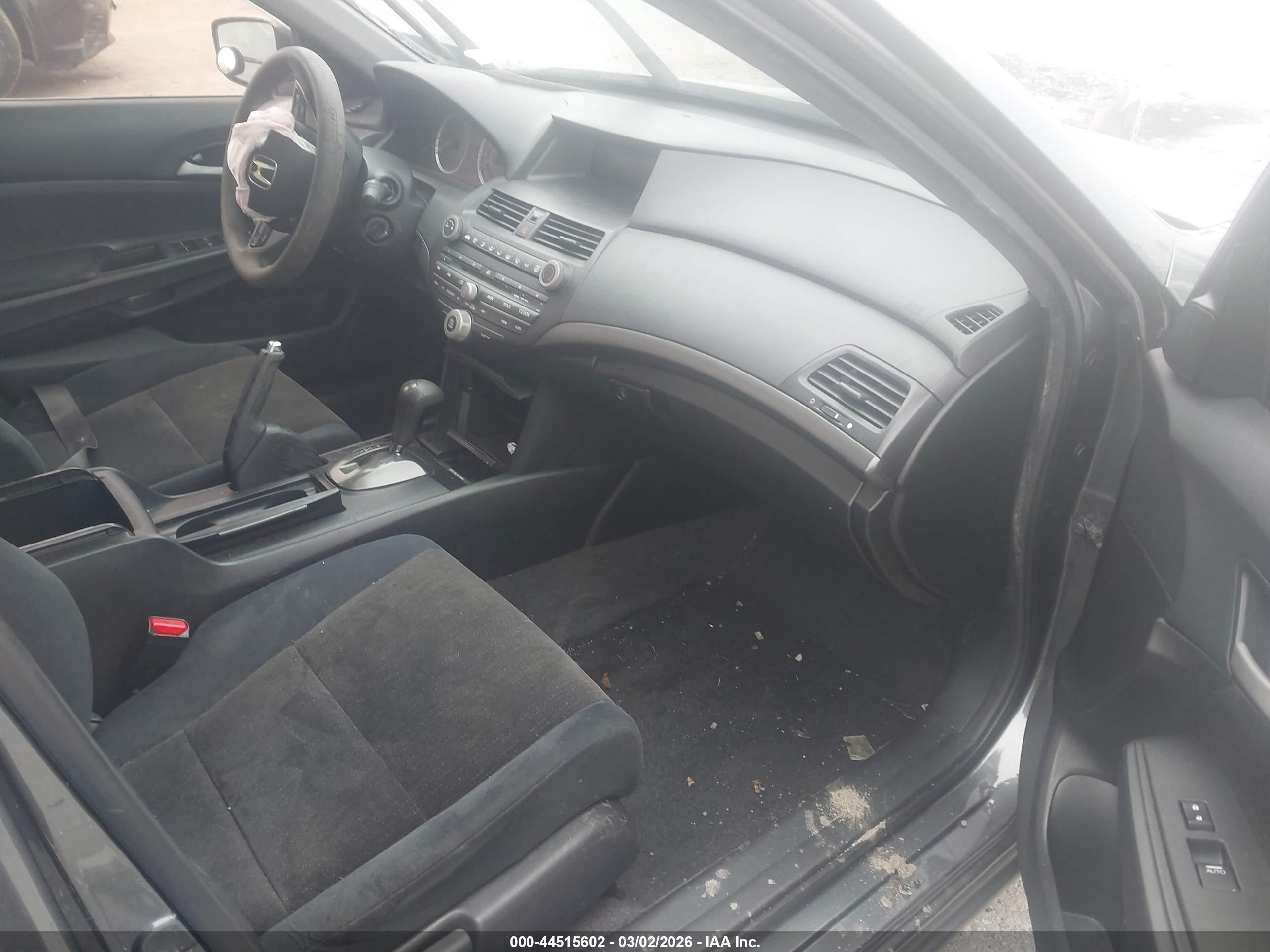 HONDA ACCORD image 5