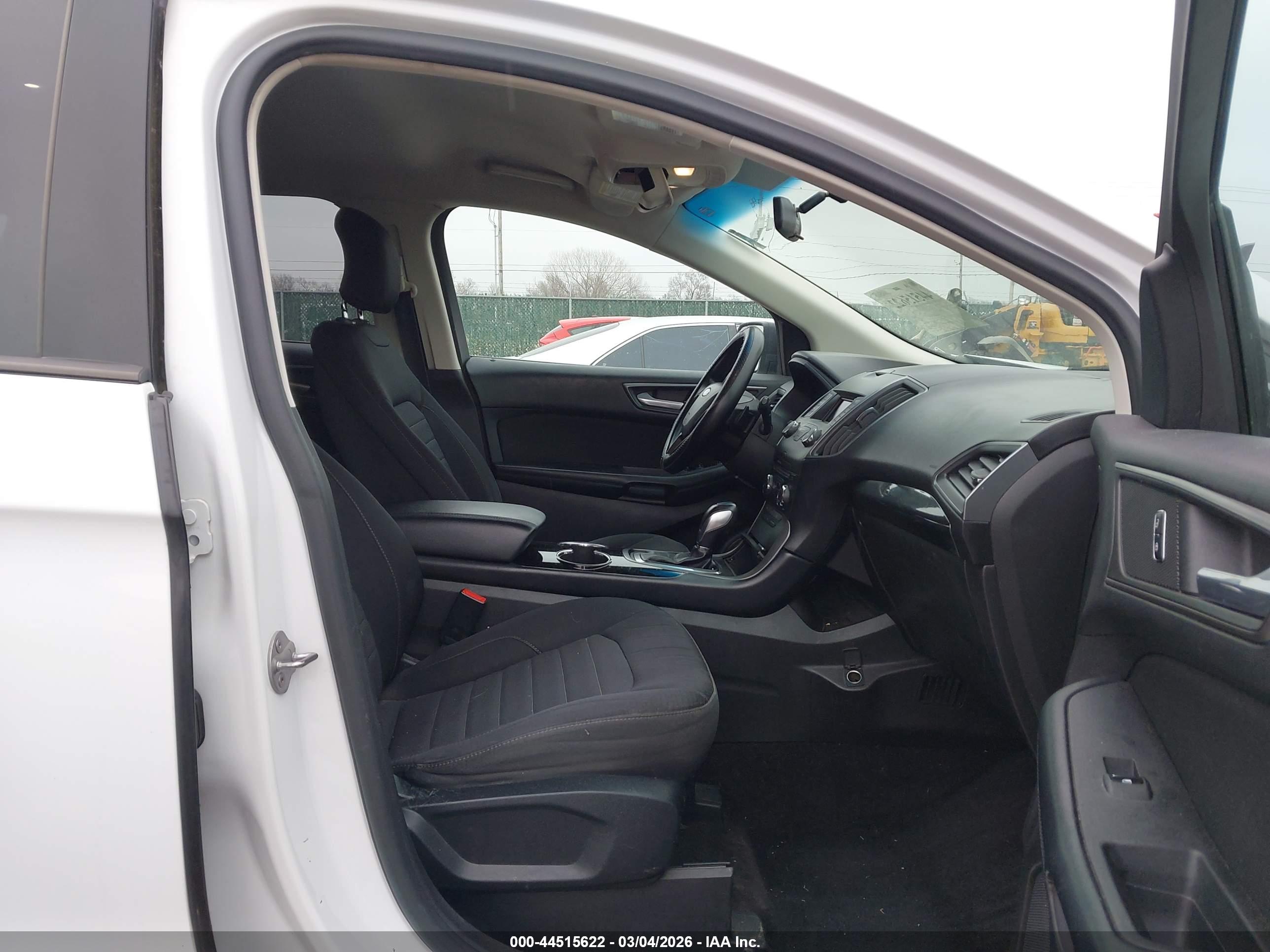 FORD EDGE image 5