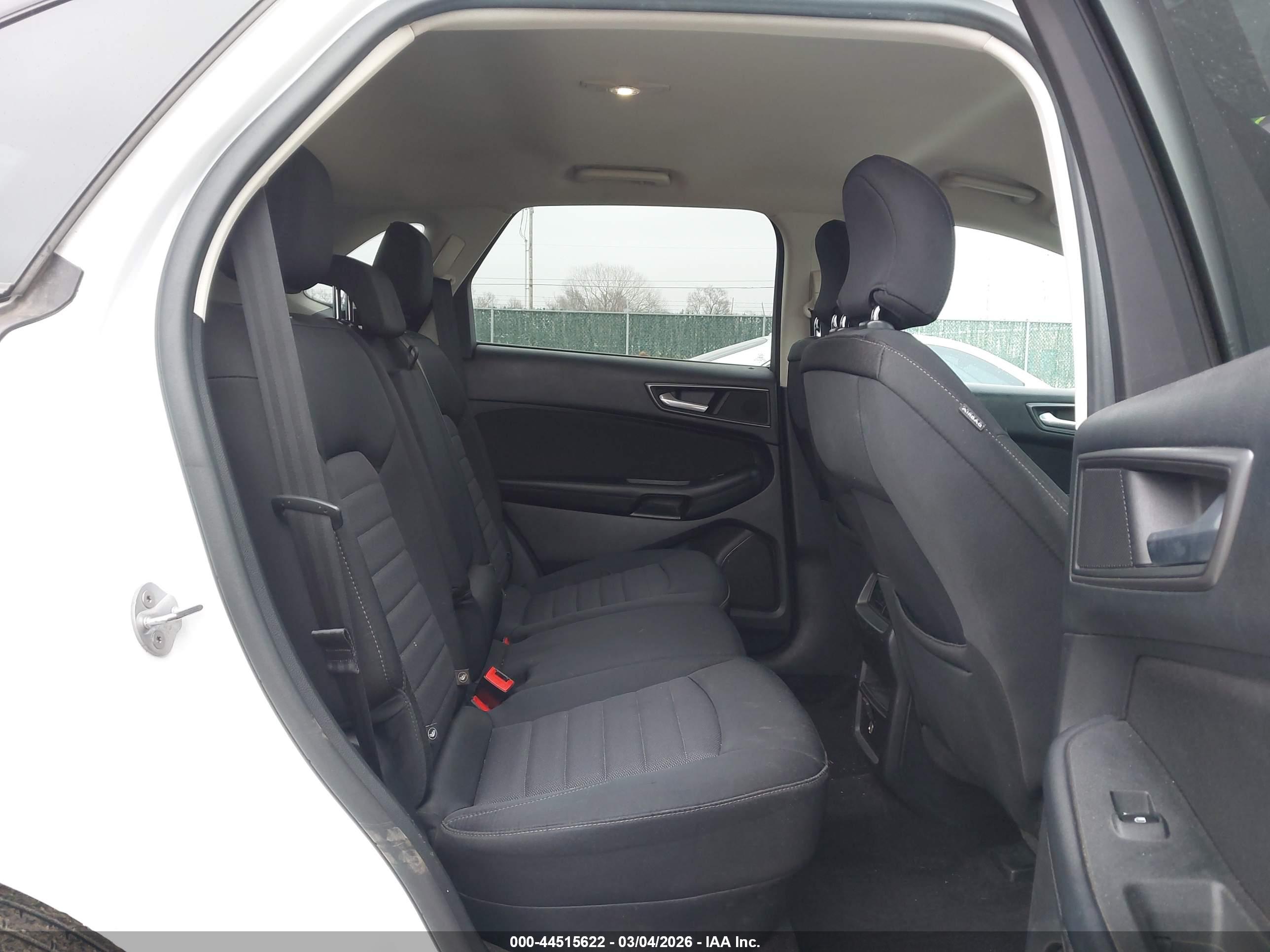 FORD EDGE image 8