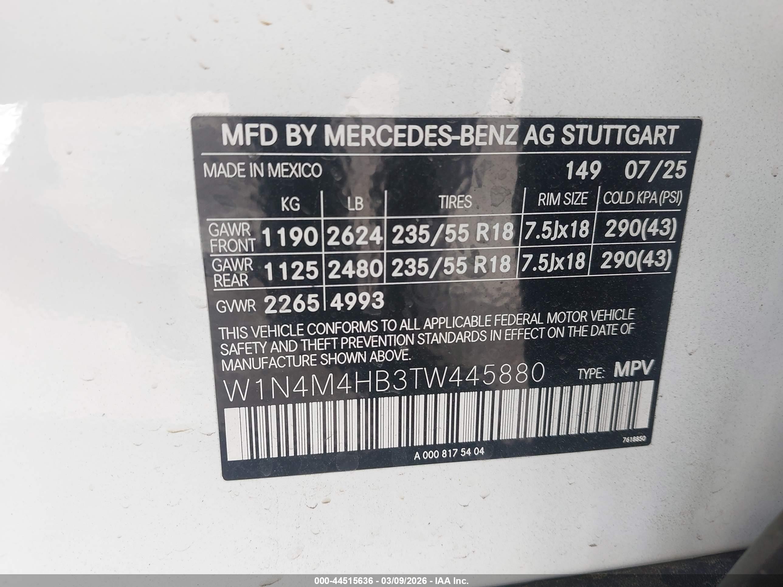 MERCEDES-BENZ GLB image 9