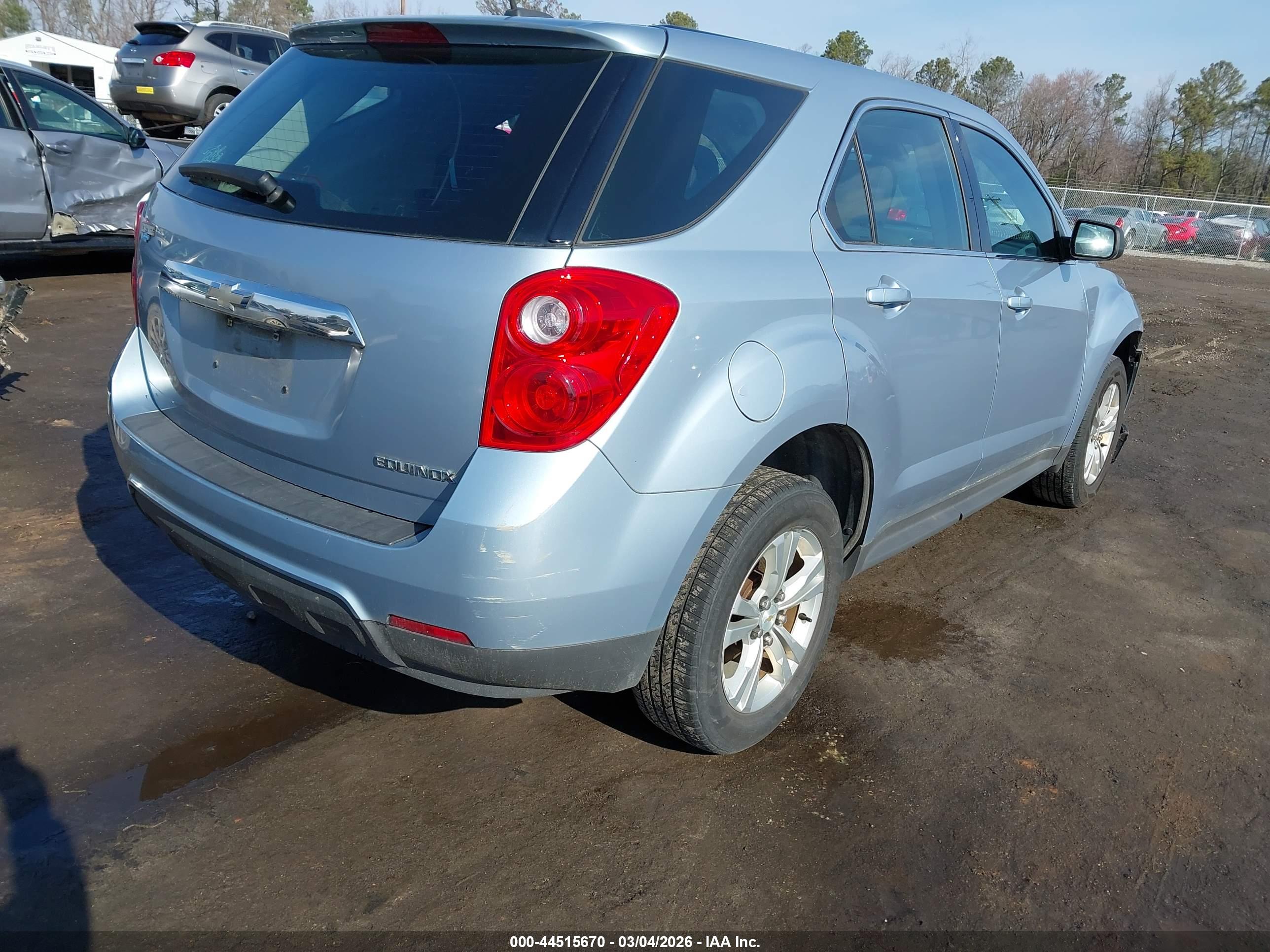 CHEVROLET EQUINOX image 4