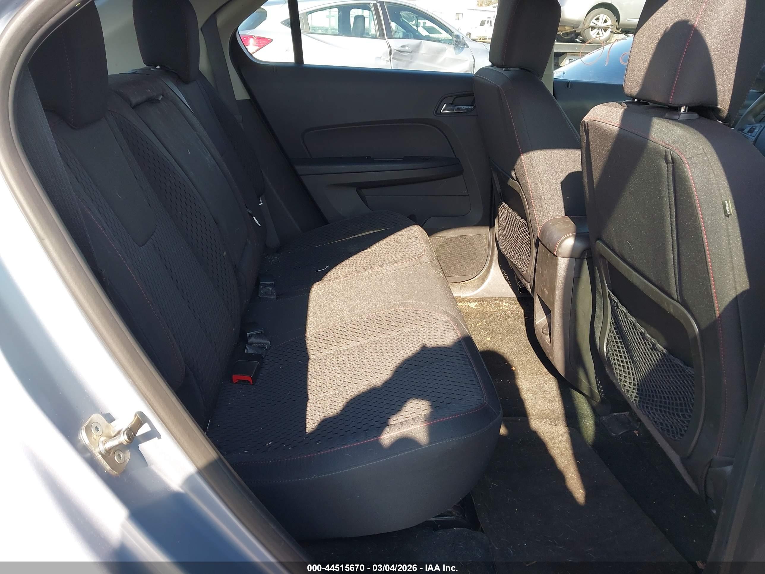 CHEVROLET EQUINOX image 8